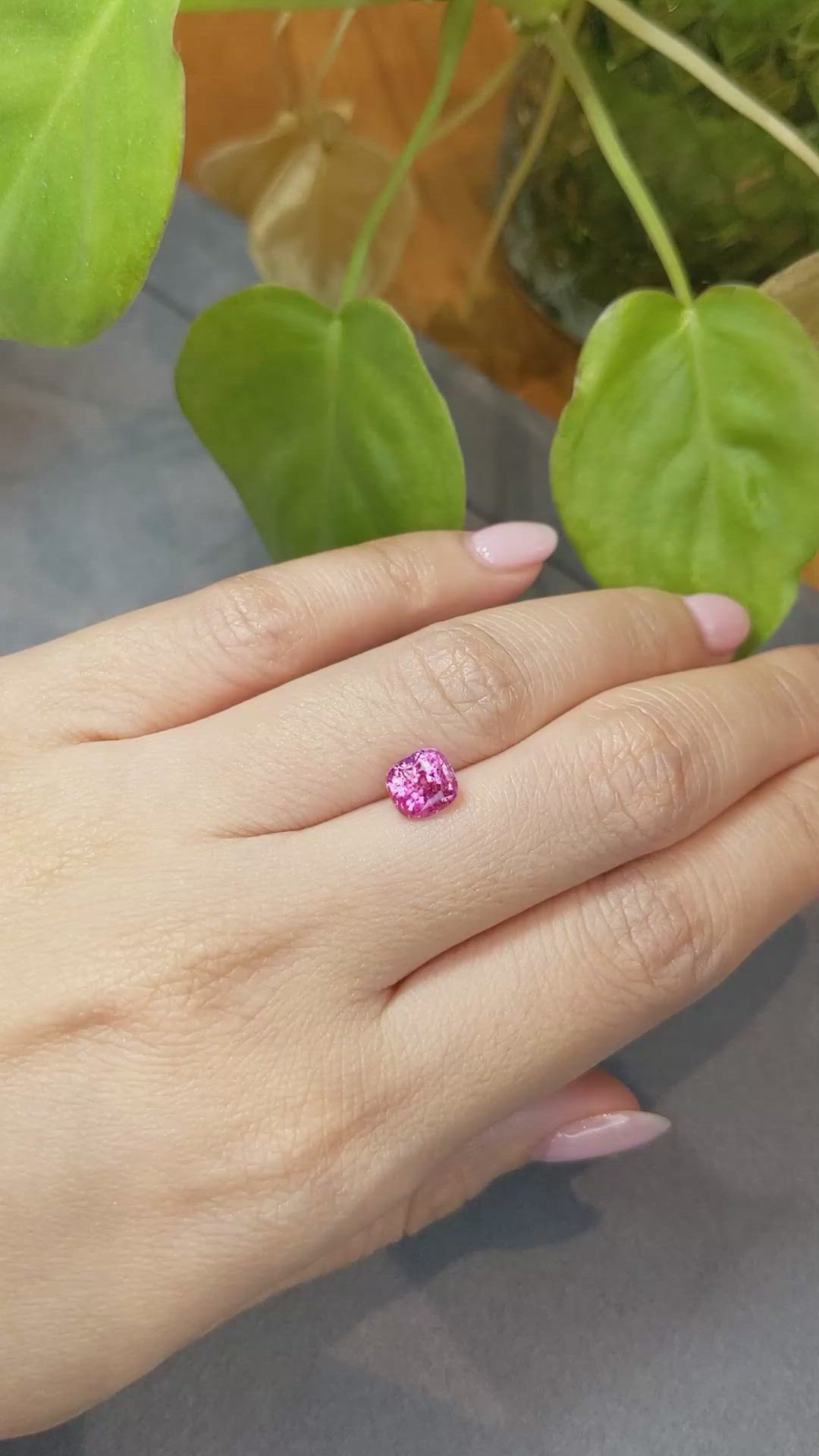 2.17 Ct. Pink Sapphire from Ceylon (Sri Lanka) Size Video