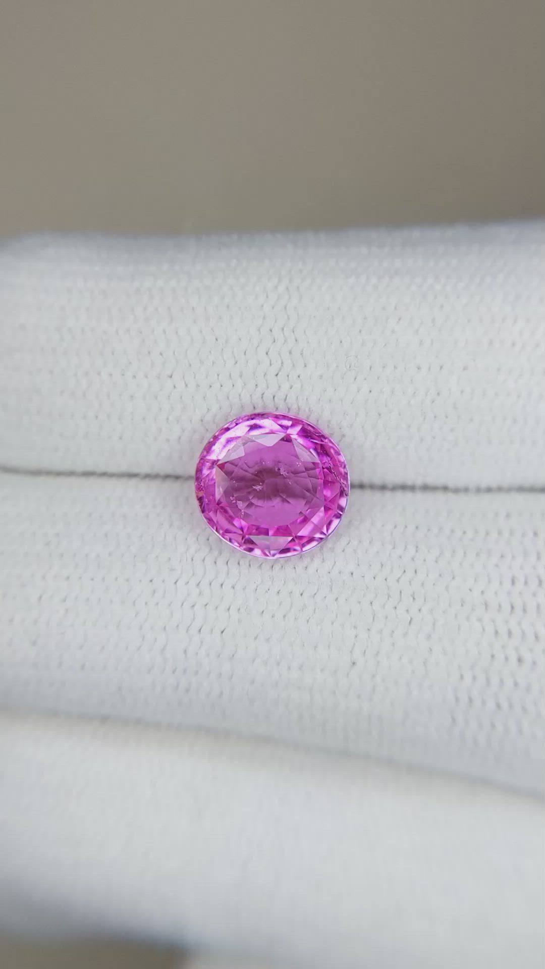 2.18 Ct. Pink Sapphire from Ceylon (Sri Lanka) Size Video
