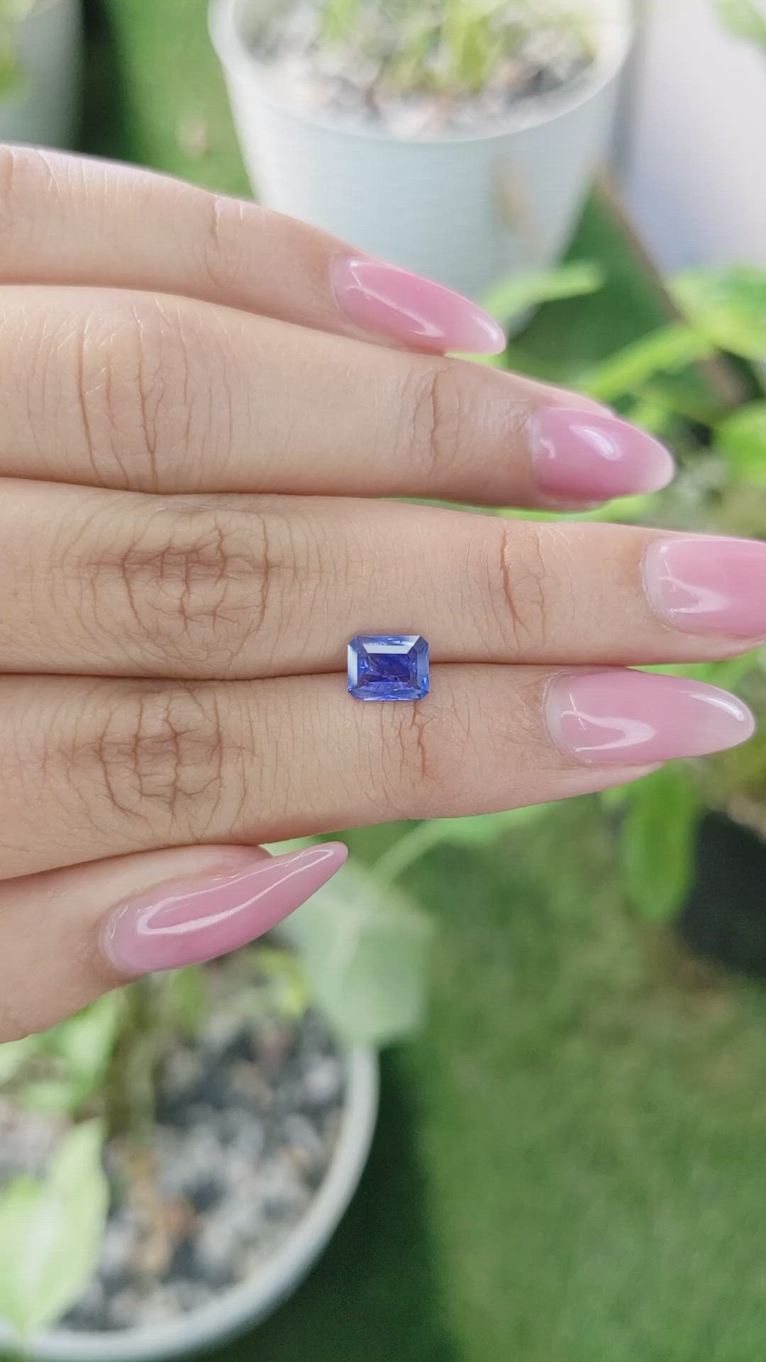 1.14 Ct. Blue Sapphire from Ceylon (Sri Lanka) Size Video