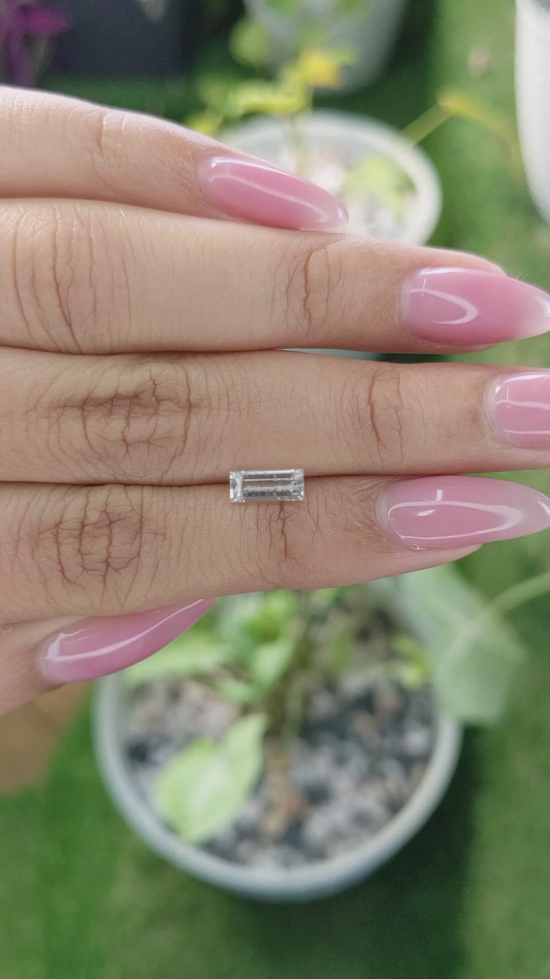0.93 Ct. Yellow Sapphire from Ceylon (Sri Lanka) Size Video