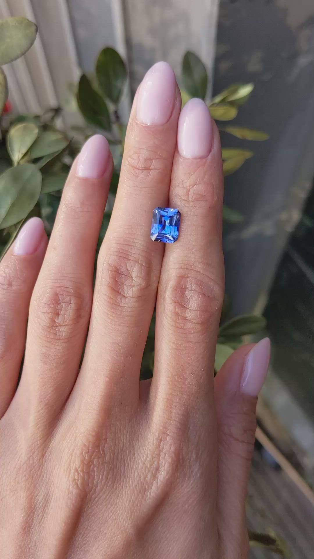 2.62 Ct. Blue Sapphire from Ceylon (Sri Lanka) Size Video