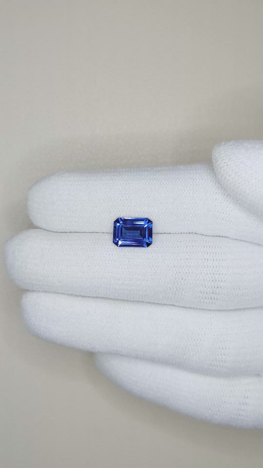 1.92 Ct. Blue Sapphire from Ceylon (Sri Lanka) Size Video