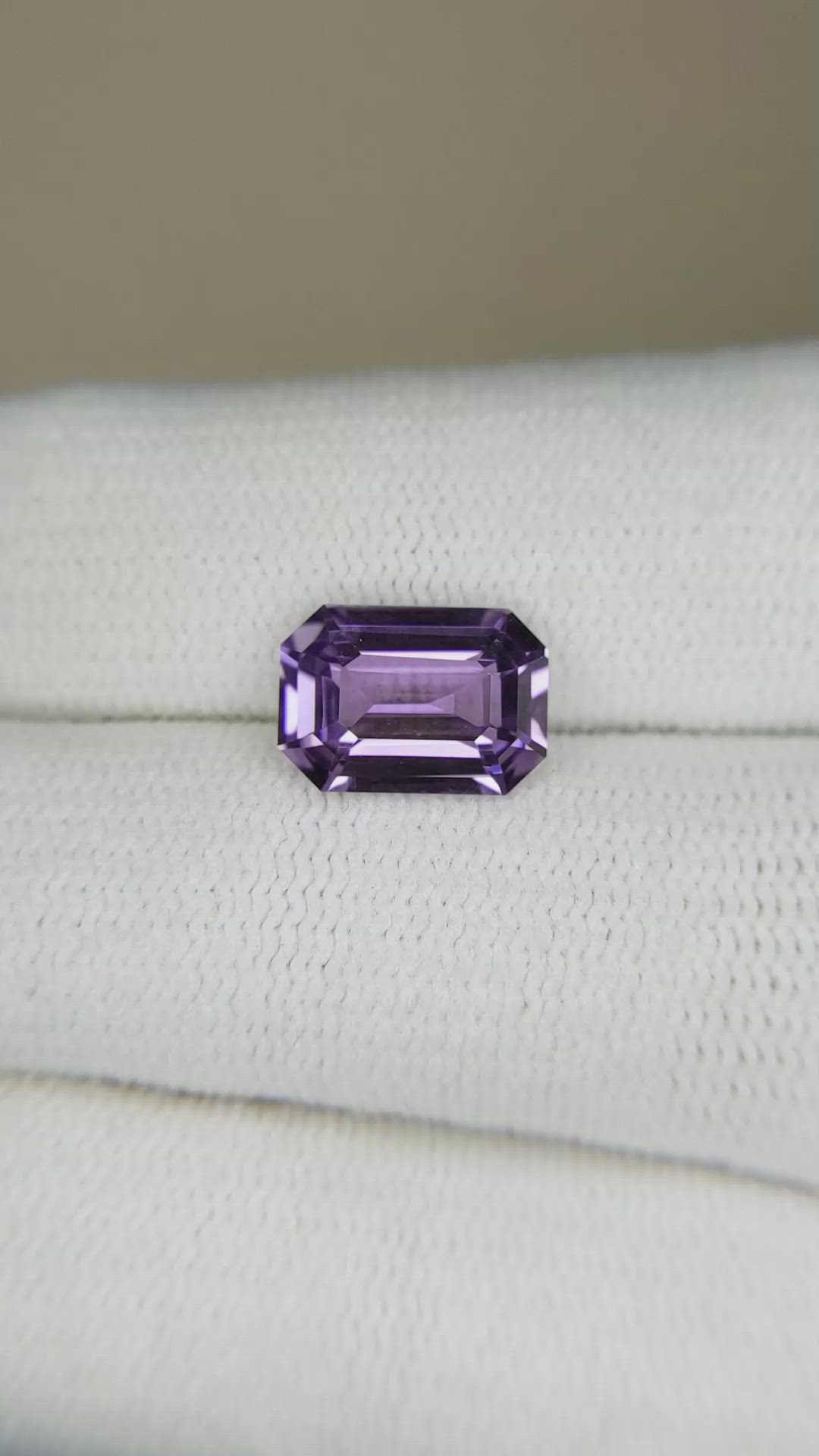 2.70 Ct. Purple Sapphire from Ceylon (Sri Lanka) Size Video