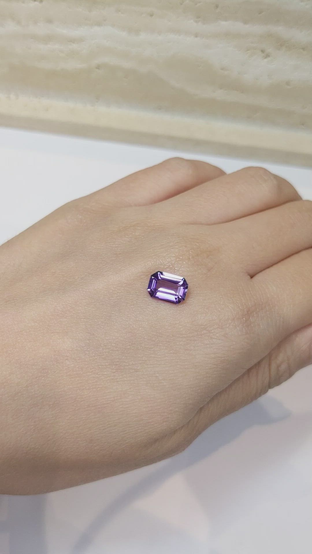 2.70 Ct. Purple Sapphire from Ceylon (Sri Lanka) Size Video