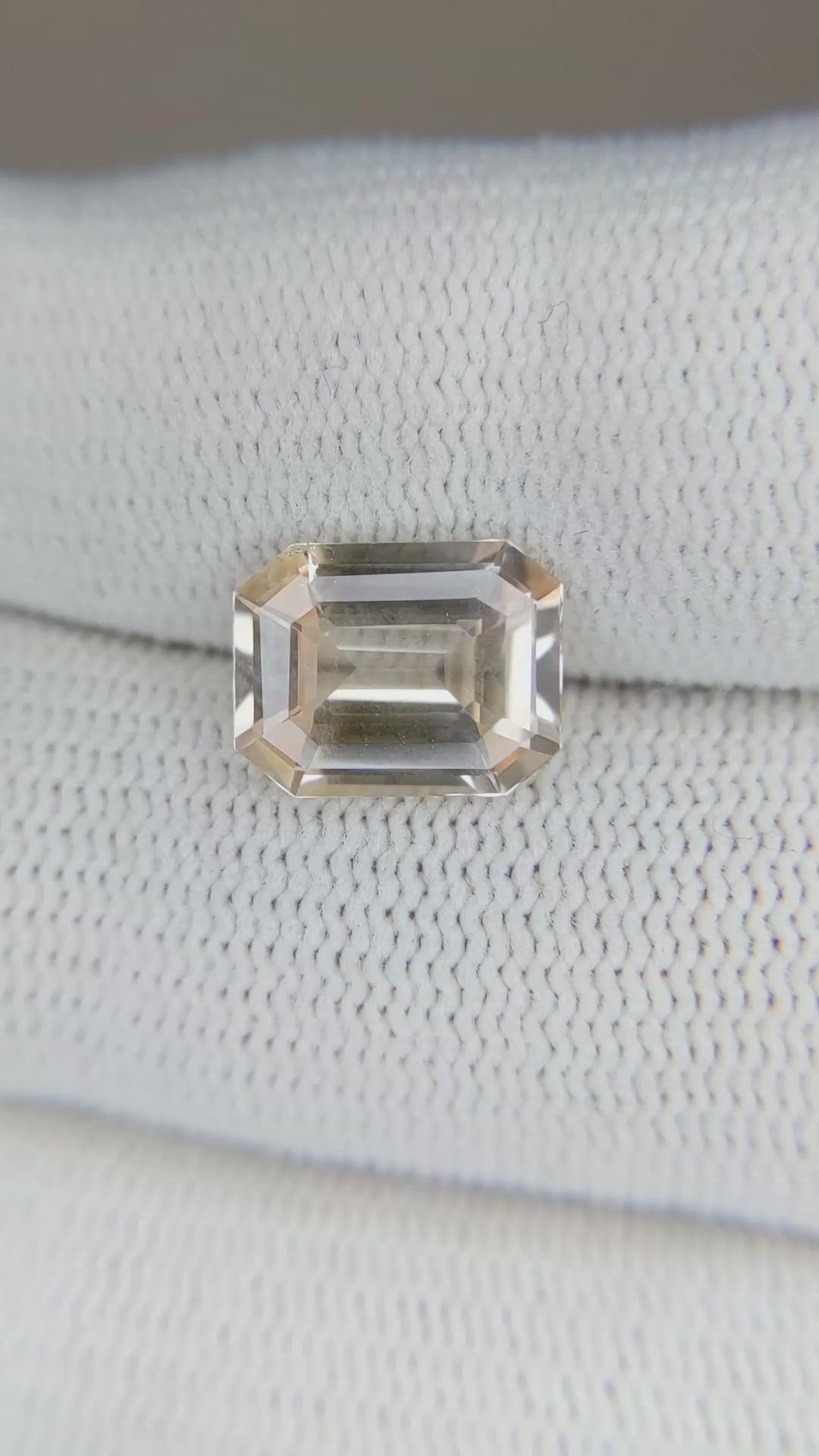 3.35 Ct. Peach Sapphire from Ceylon (Sri Lanka) Size Video