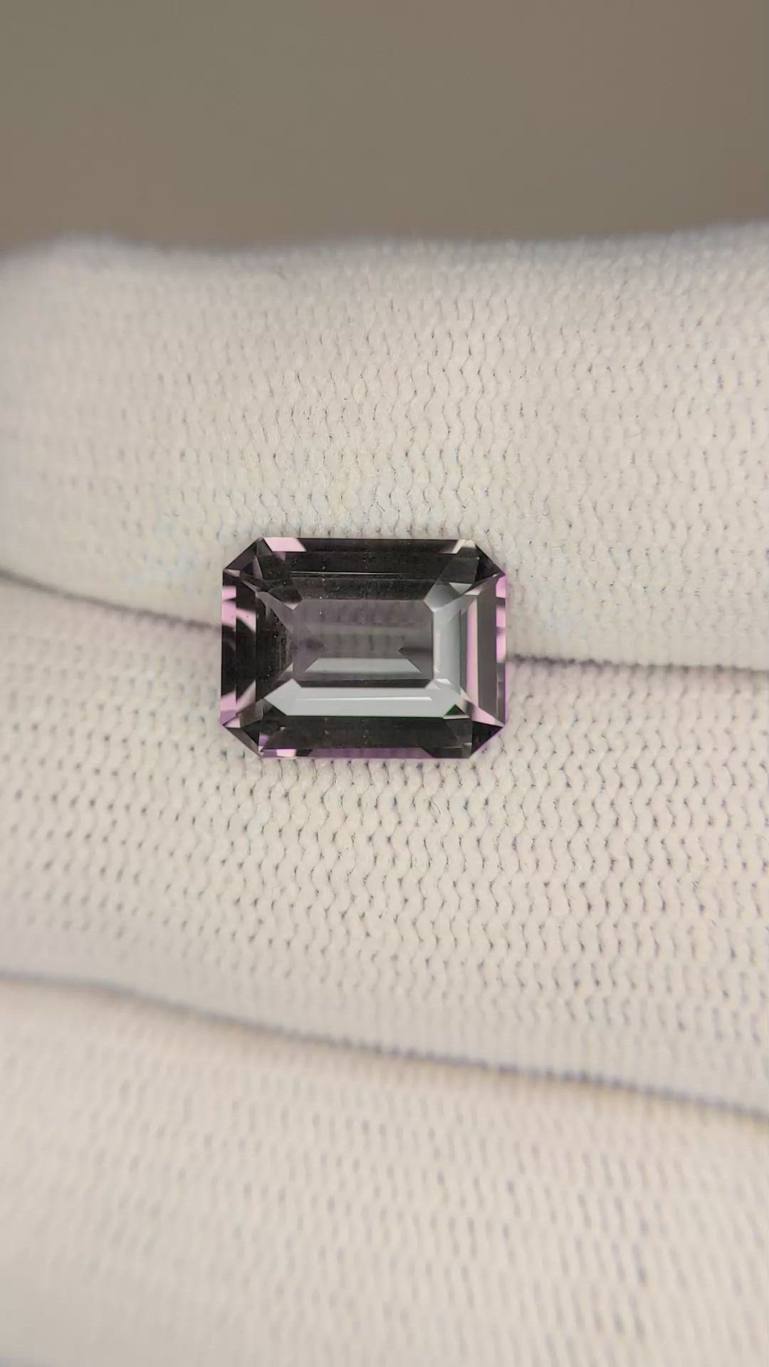 4.51 Ct. Color Change Sapphire from Ceylon (Sri Lanka) Size Video