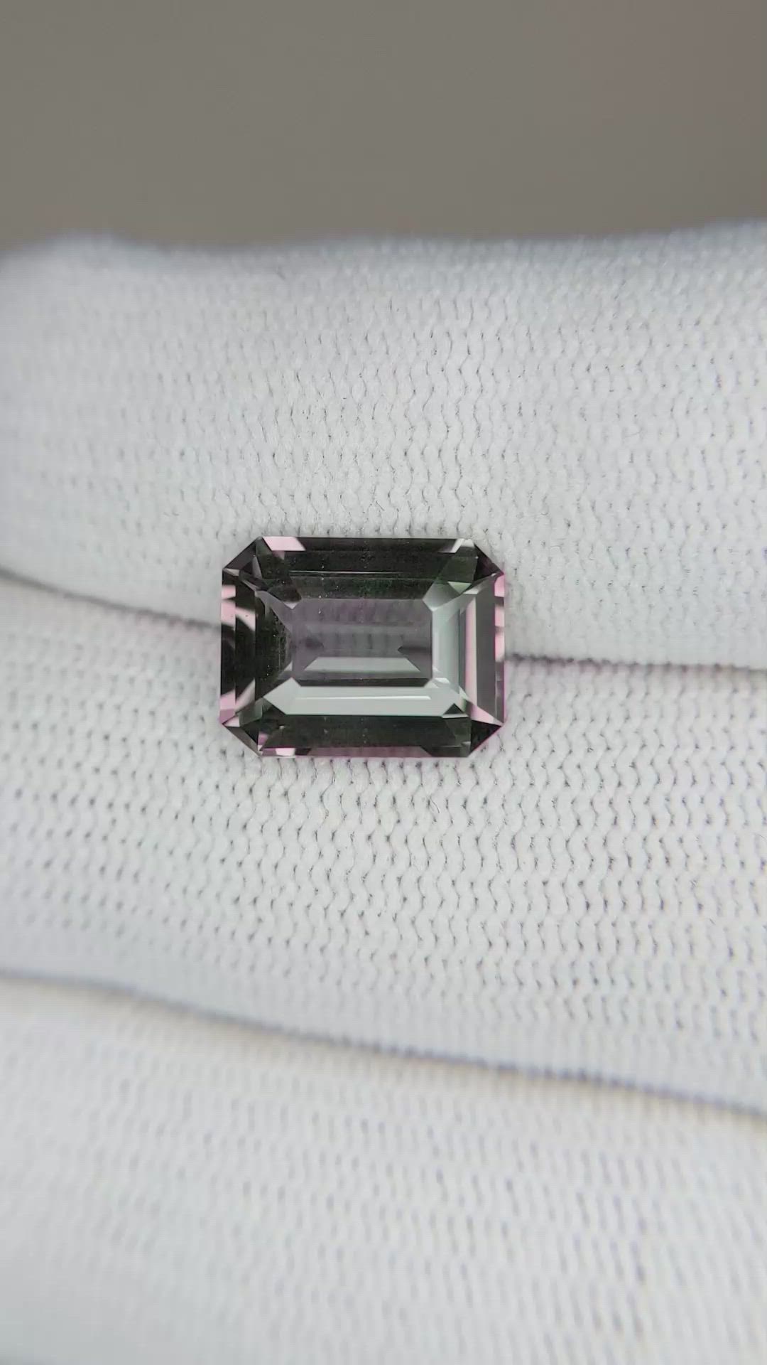 4.51 Ct. Color Change Sapphire from Ceylon (Sri Lanka) Size Video