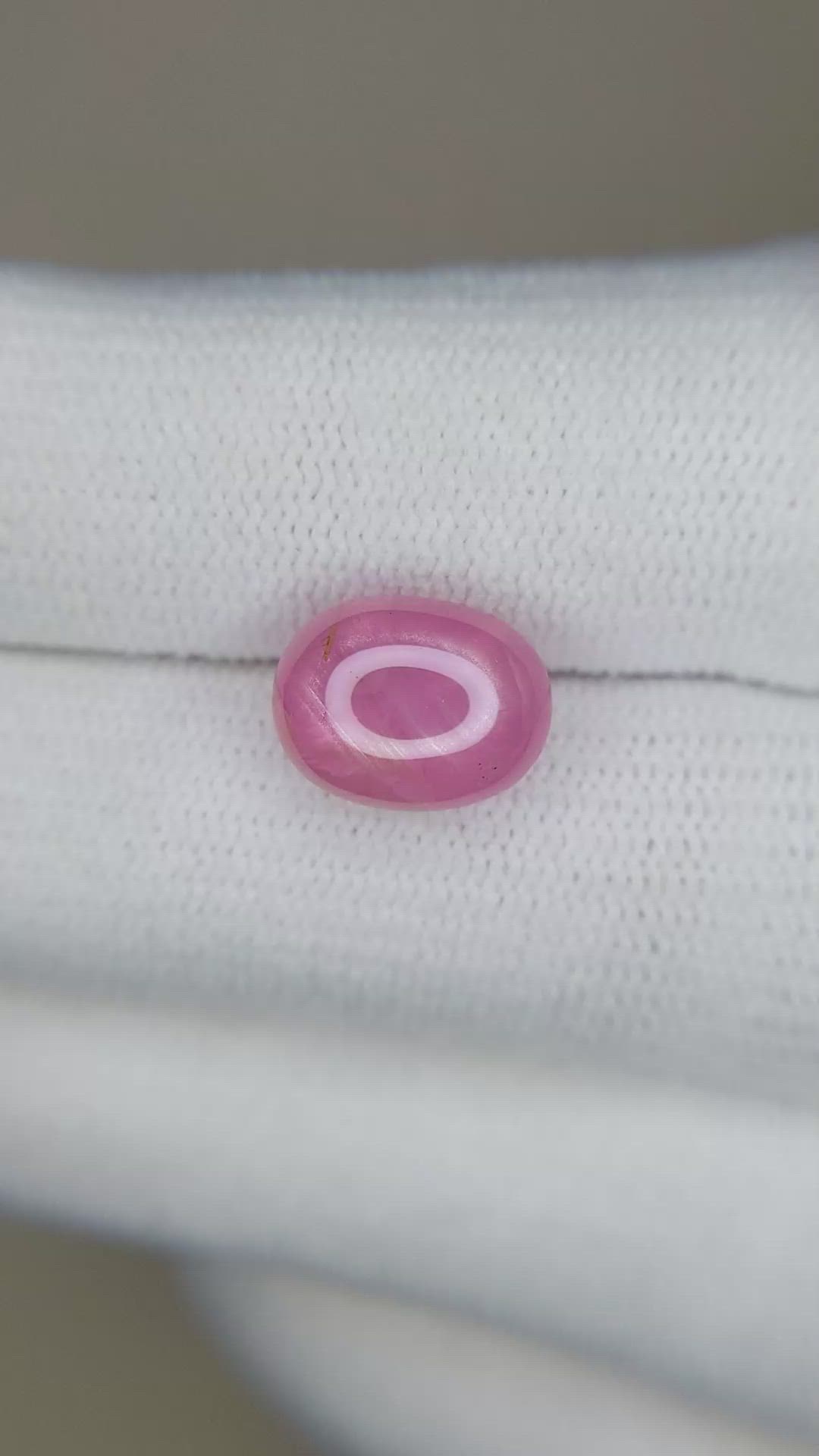 4.75 Ct. Pink Star Sapphire from Ceylon (Sri Lanka) Size Video