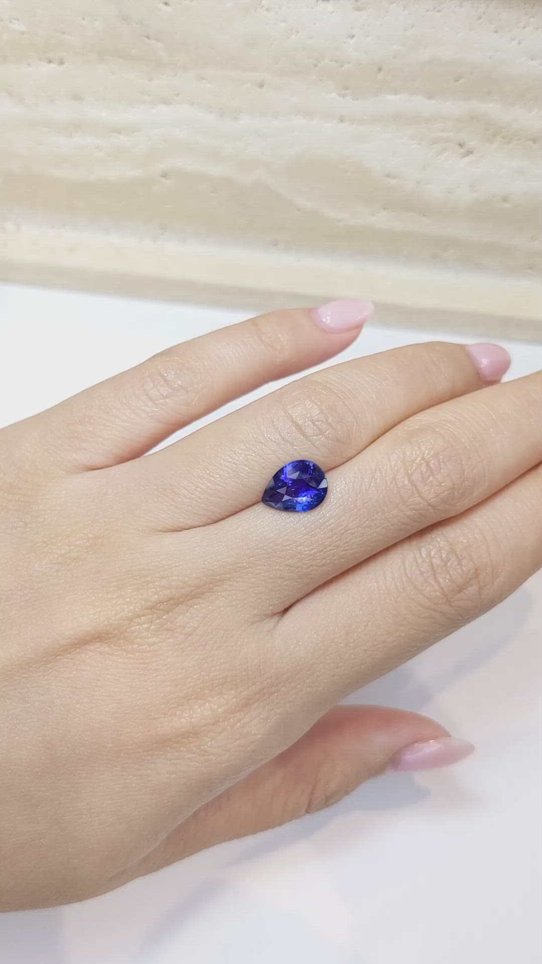 3.00 Ct. Blue Sapphire from Ceylon (Sri Lanka) Size Video