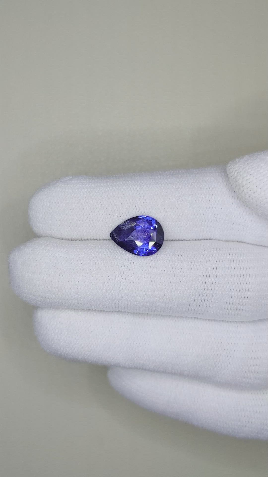 3.00 Ct. Blue Sapphire from Ceylon (Sri Lanka) Size Video