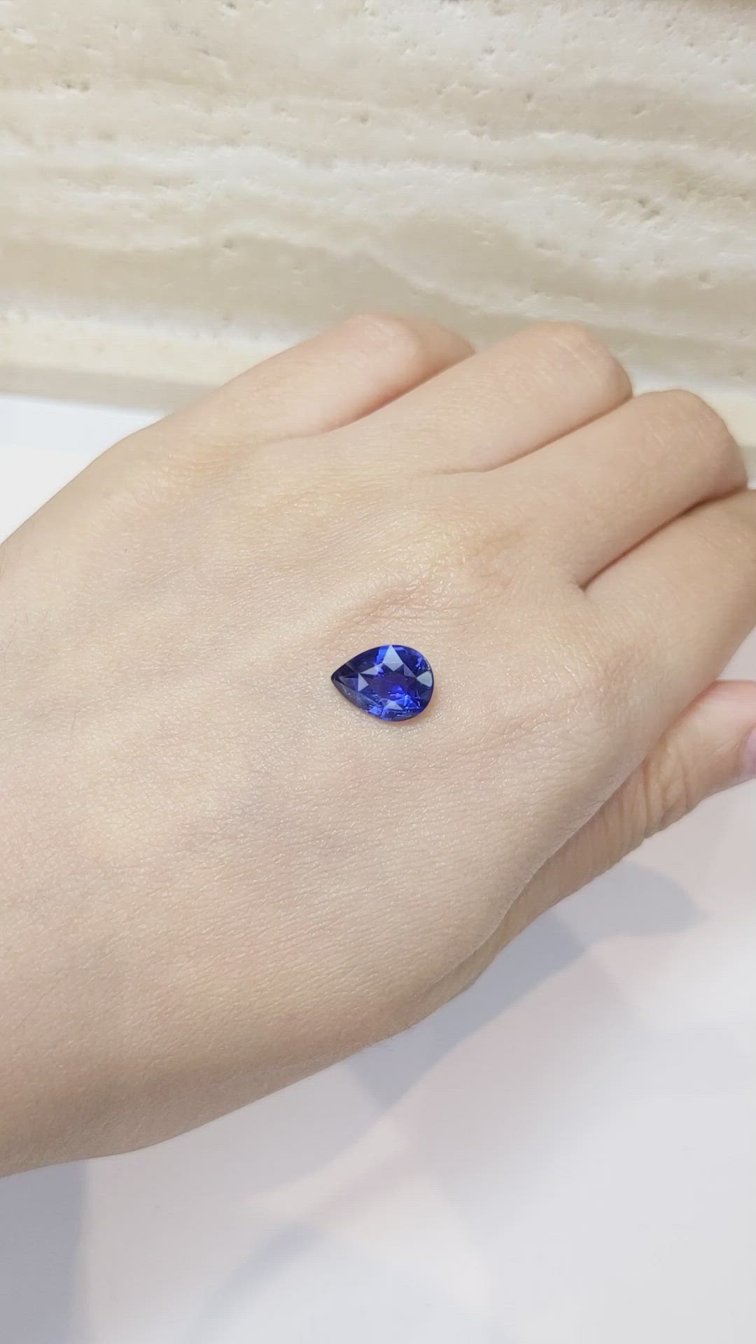3.00 Ct. Blue Sapphire from Ceylon (Sri Lanka) Size Video