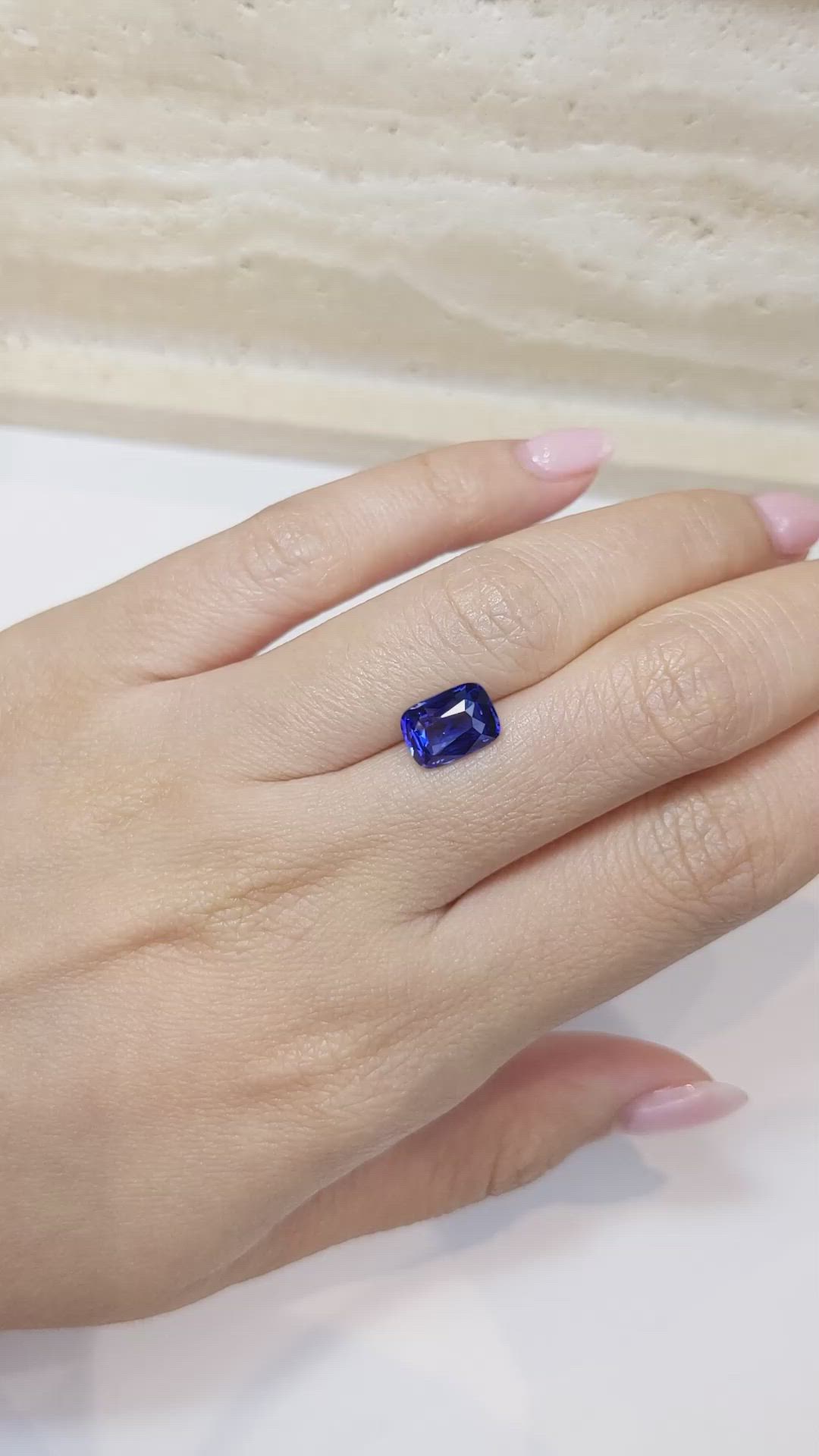 3.06 Ct. Blue Sapphire from Ceylon (Sri Lanka) Size Video