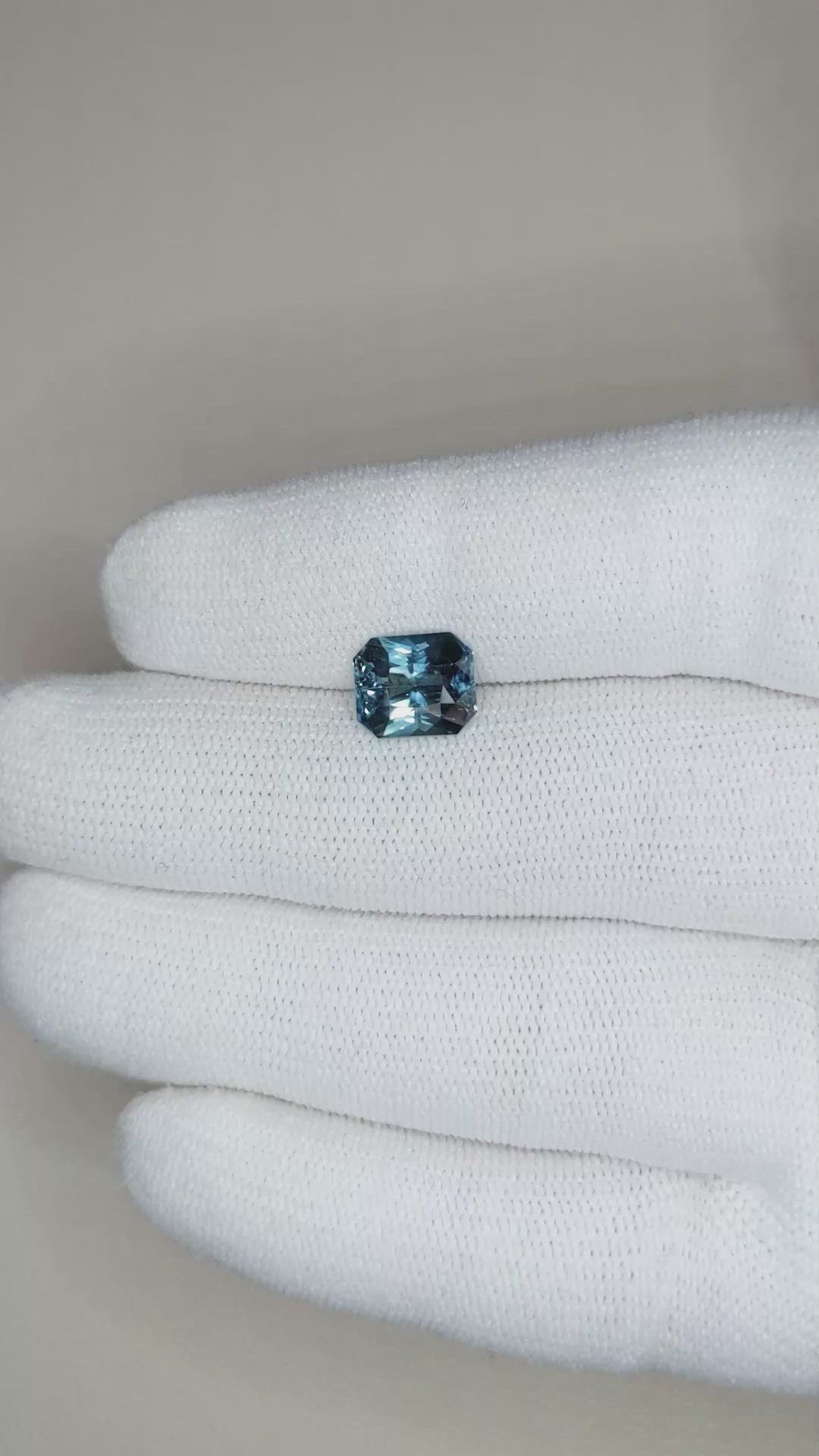 2.56 Ct. Greenish Blue Sapphire from Ceylon (Sri Lanka) Size Video