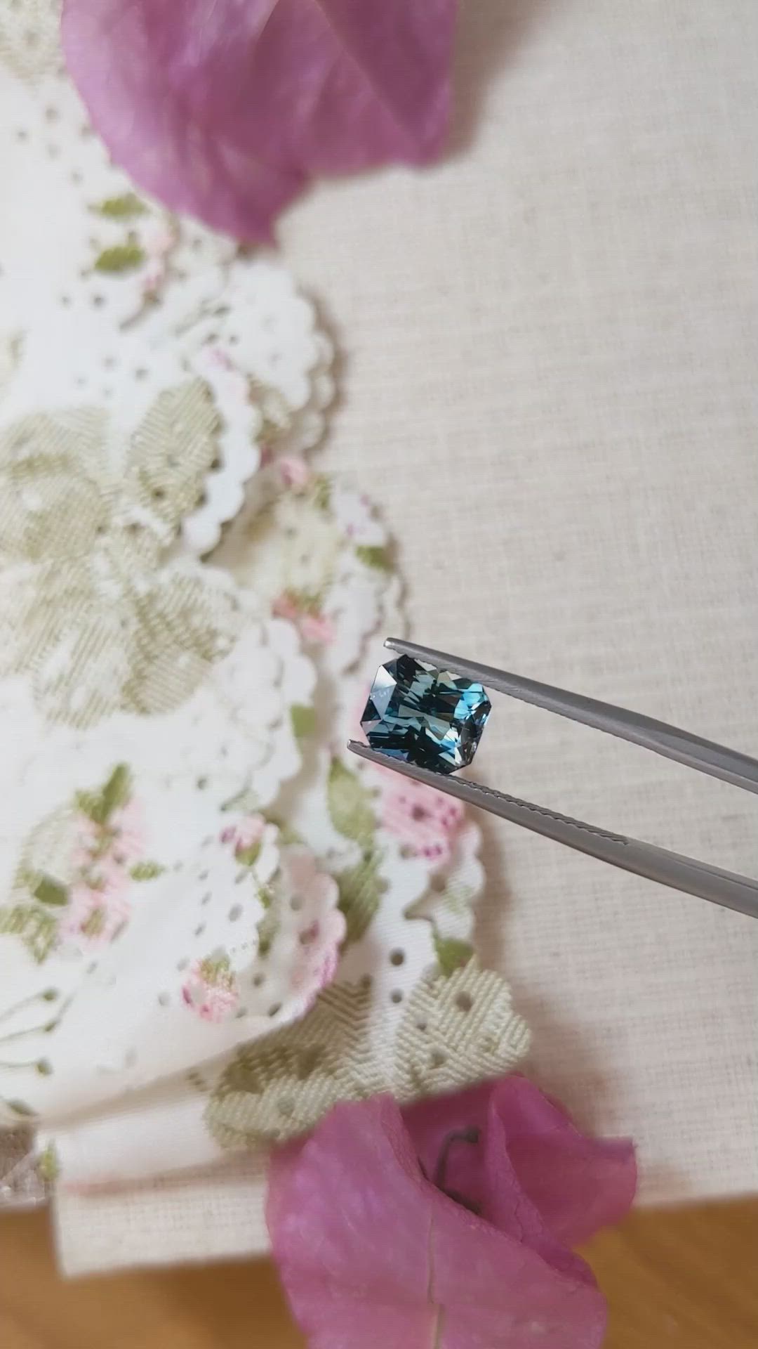2.56 Ct. Greenish Blue Sapphire from Ceylon (Sri Lanka) Size Video