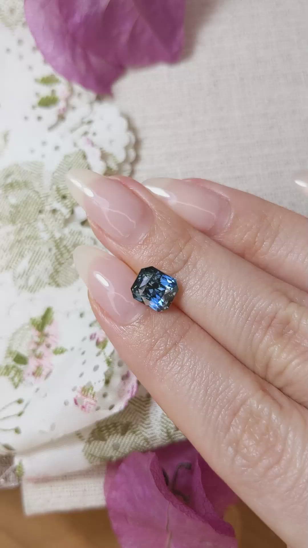 3.04 Ct. Blue Sapphire from Ceylon (Sri Lanka) Size Video