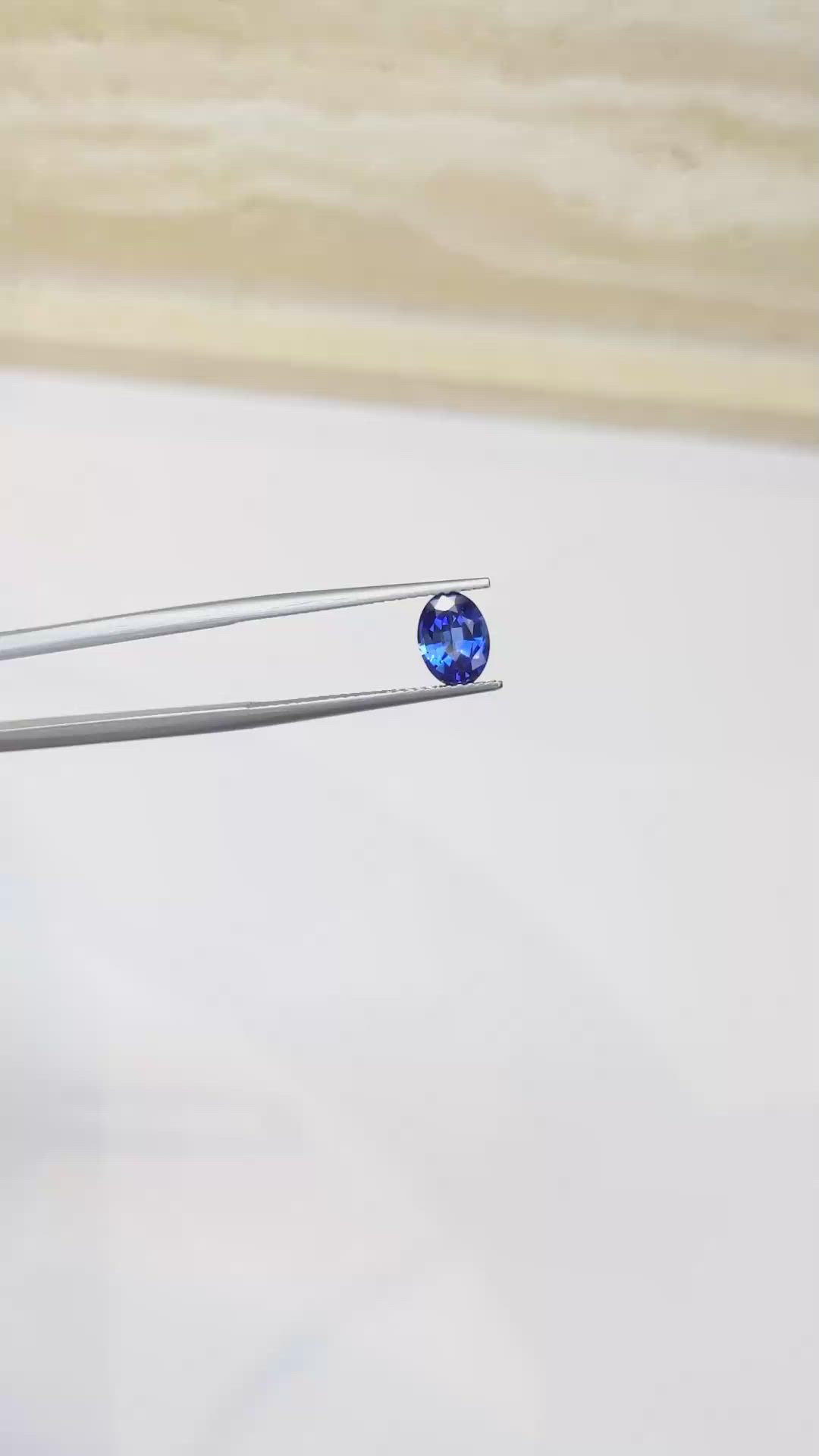 1.16 Ct. Blue Sapphire from Ceylon (Sri Lanka) Size Video