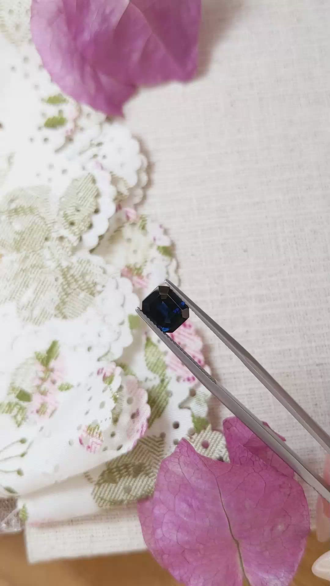 2.19 Ct. Greenish Blue Sapphire from Ceylon (Sri Lanka) Size Video