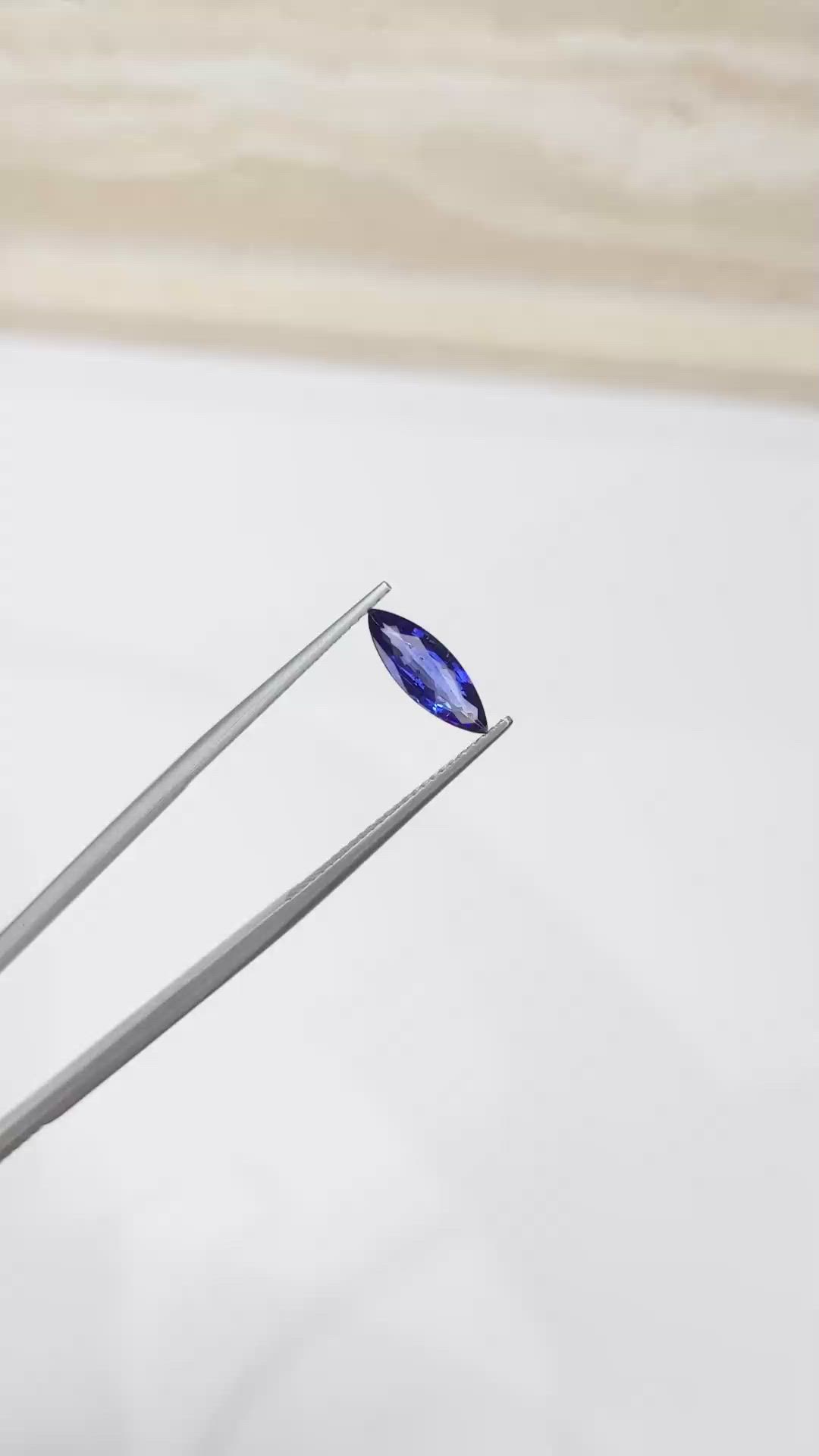 1.04 Ct. Blue Sapphire from Ceylon (Sri Lanka) Size Video