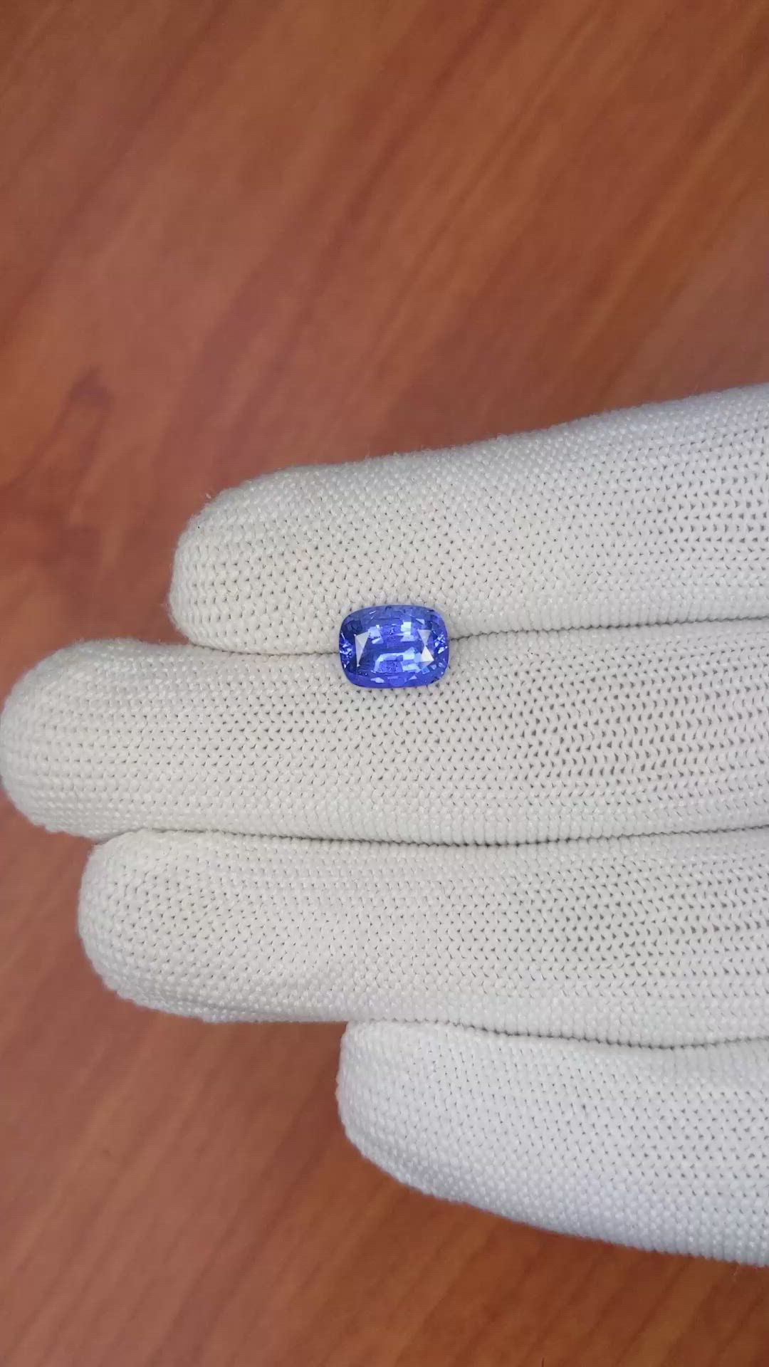 3.13 Ct. Blue Sapphire from Ceylon (Sri Lanka) Size Video