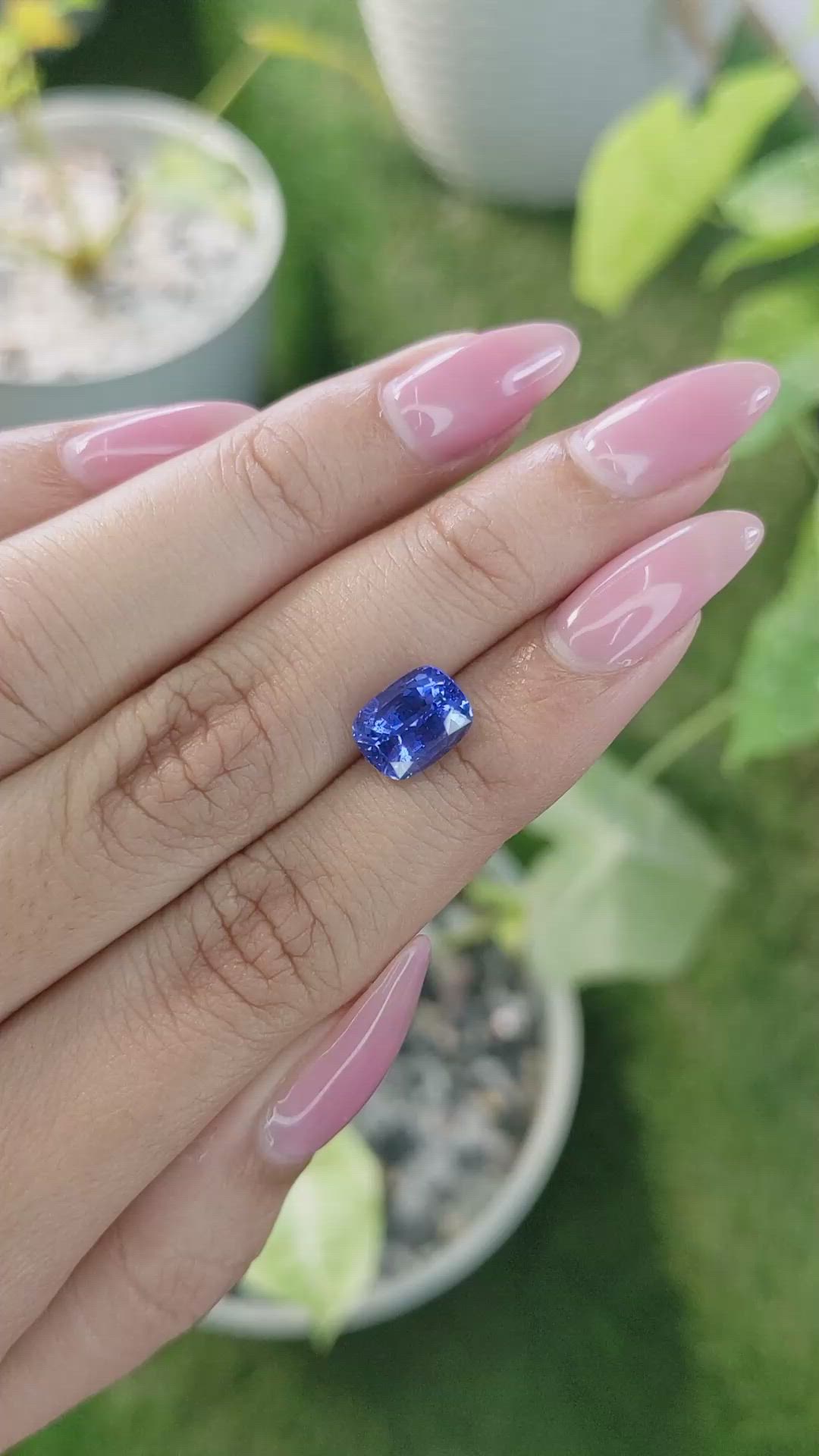 3.13 Ct. Blue Sapphire from Ceylon (Sri Lanka) Size Video
