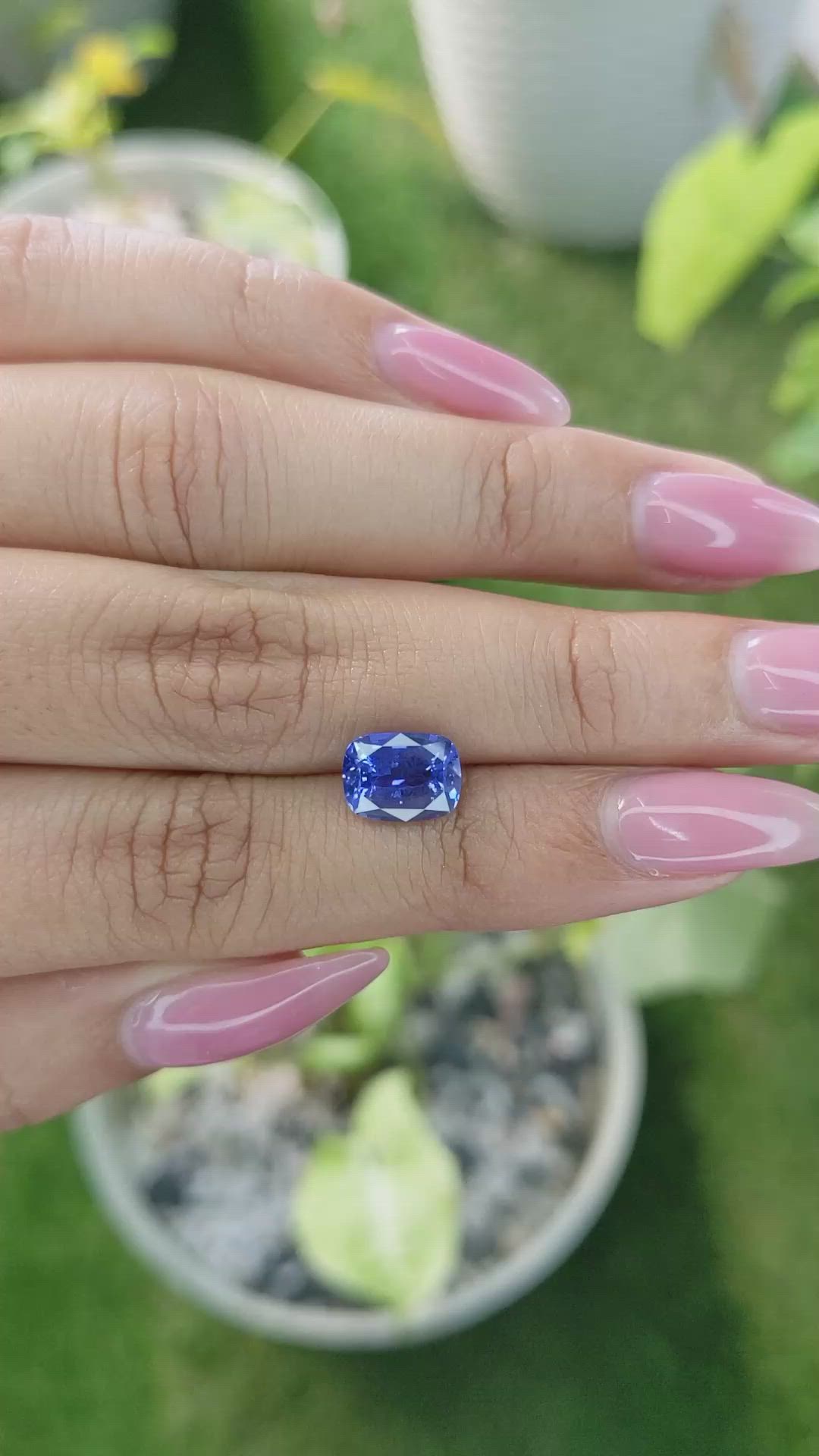 3.13 Ct. Blue Sapphire from Ceylon (Sri Lanka) Size Video
