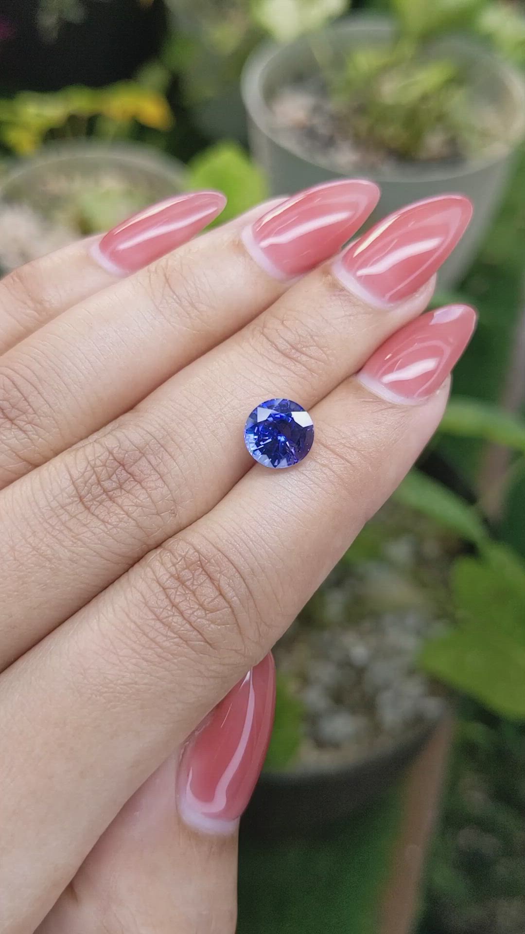 2.76 Ct. Blue Sapphire from Ceylon (Sri Lanka) Size Video