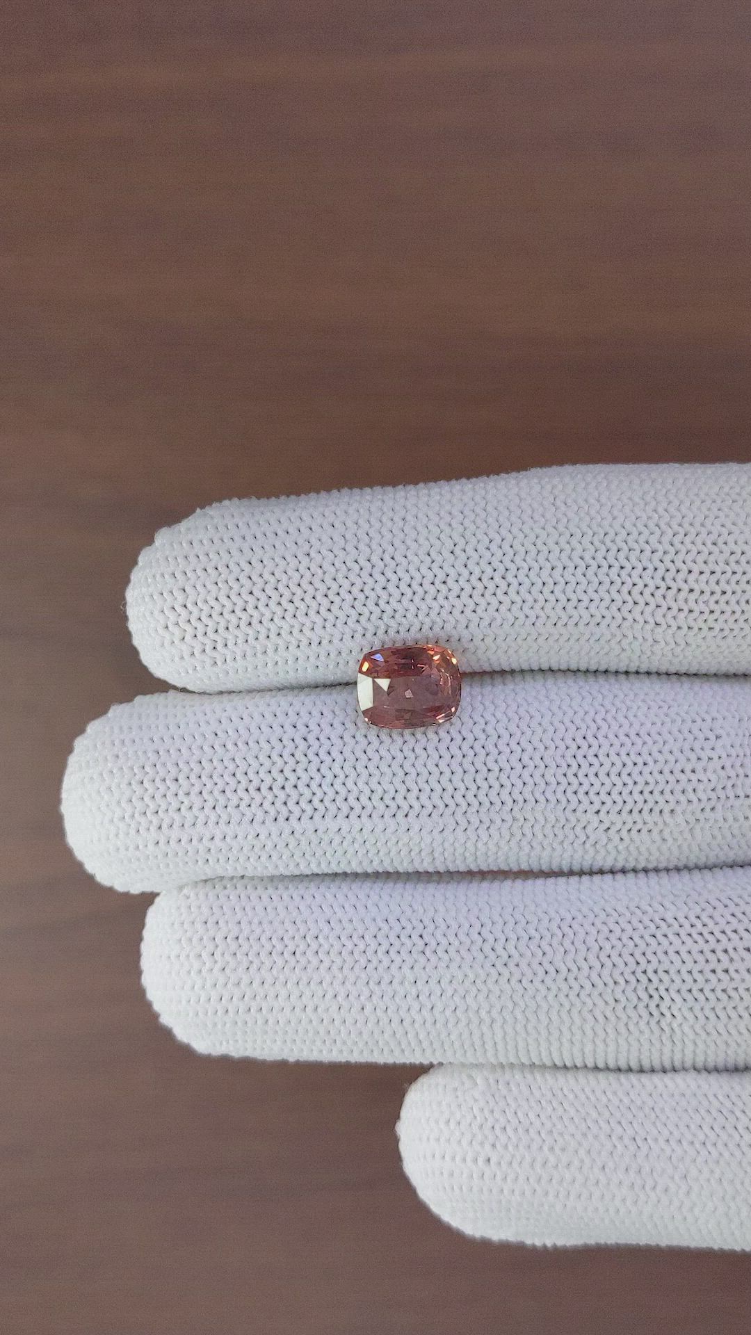 3.64 Ct. Sapphire from Ceylon (Sri Lanka) Size Video
