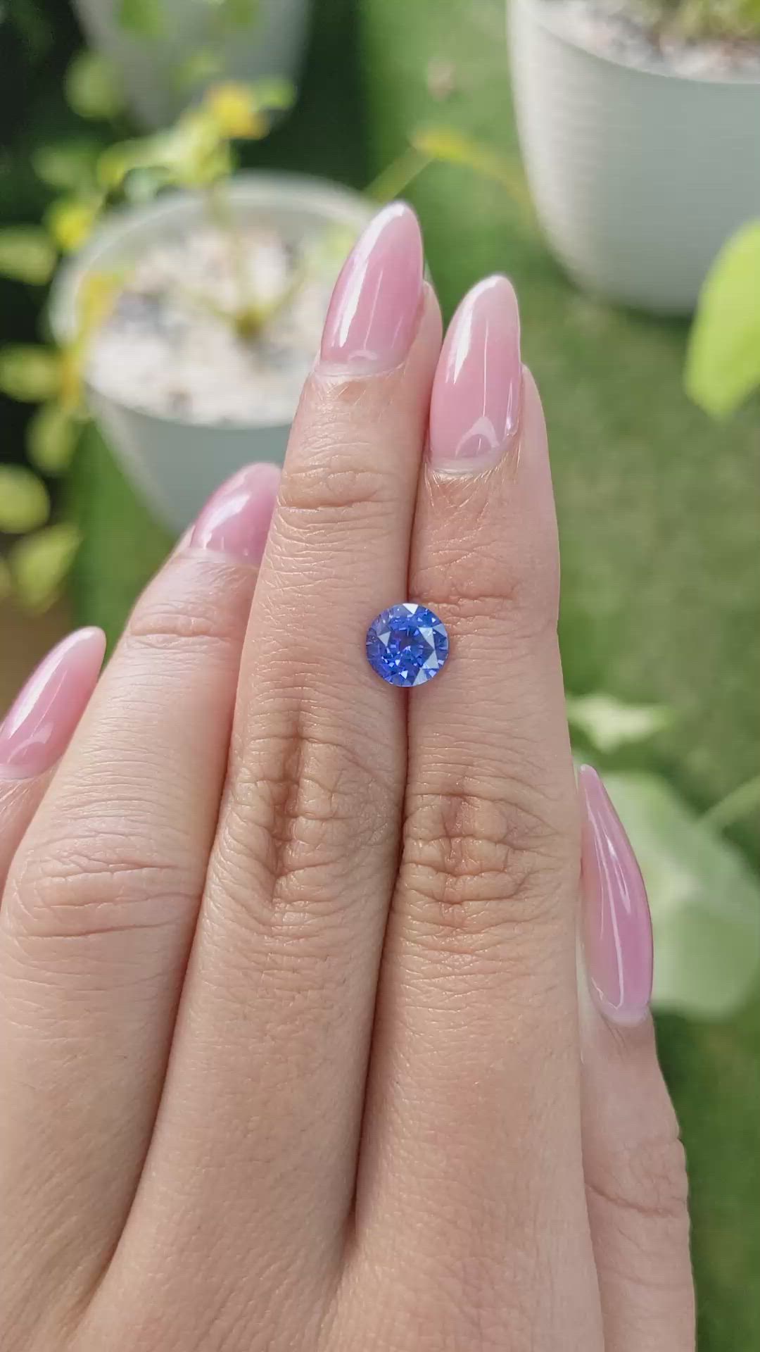 1.73 Ct. Blue Sapphire from Ceylon (Sri Lanka) Size Video
