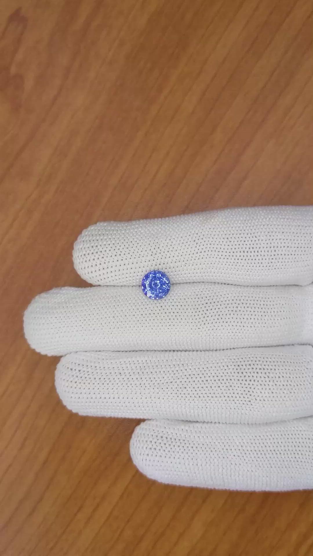 1.73 Ct. Blue Sapphire from Ceylon (Sri Lanka) Size Video