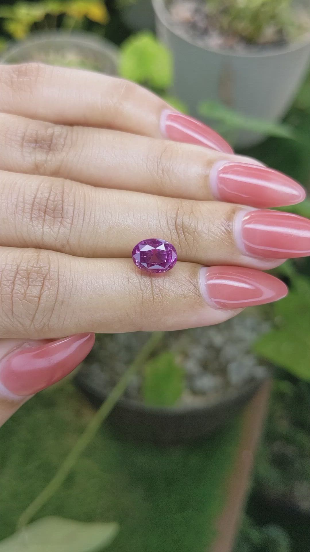 3.05 Ct. Purplish Pink Sapphire from Ceylon (Sri Lanka) Size Video