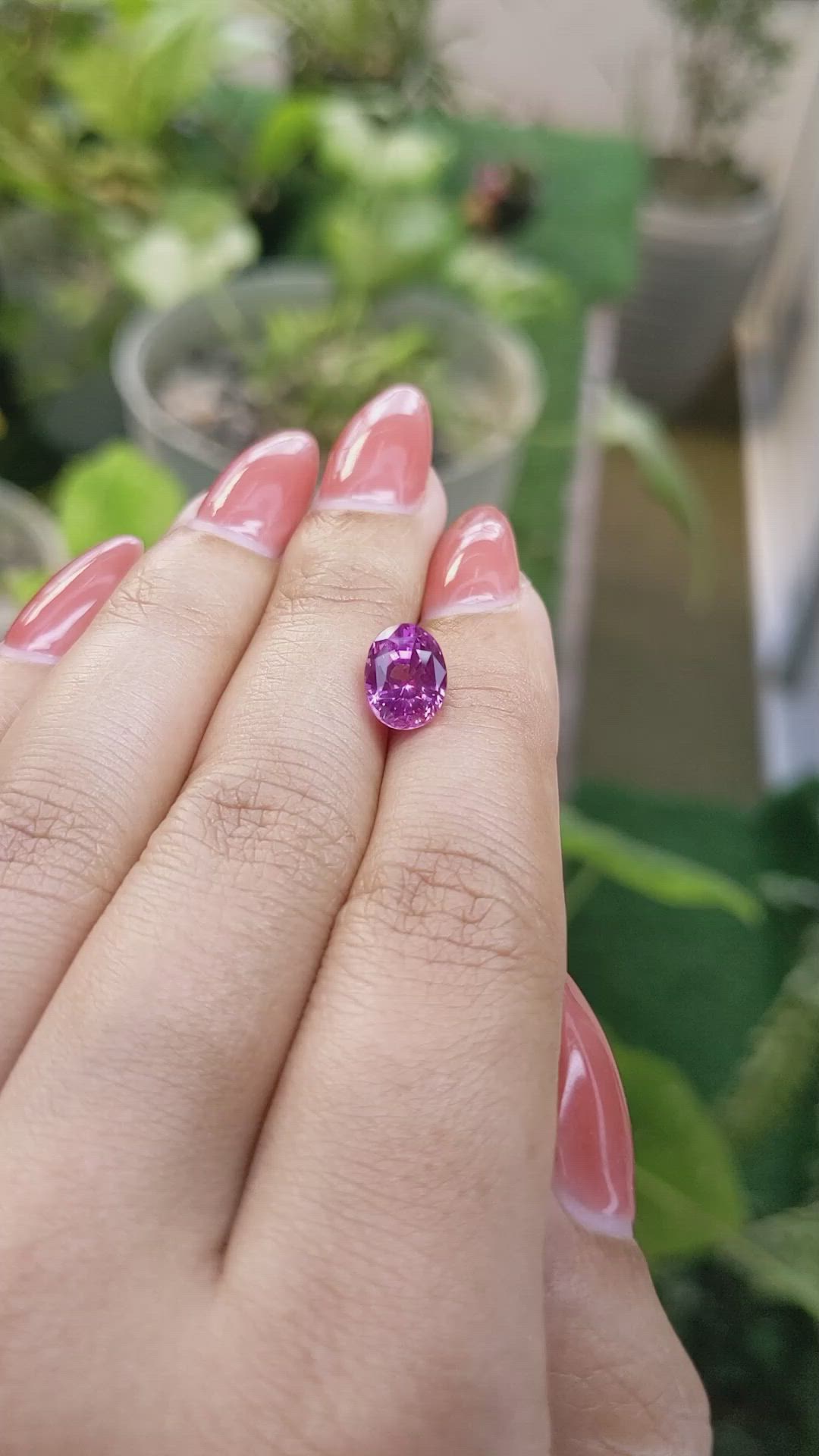 3.05 Ct. Purplish Pink Sapphire from Ceylon (Sri Lanka) Size Video