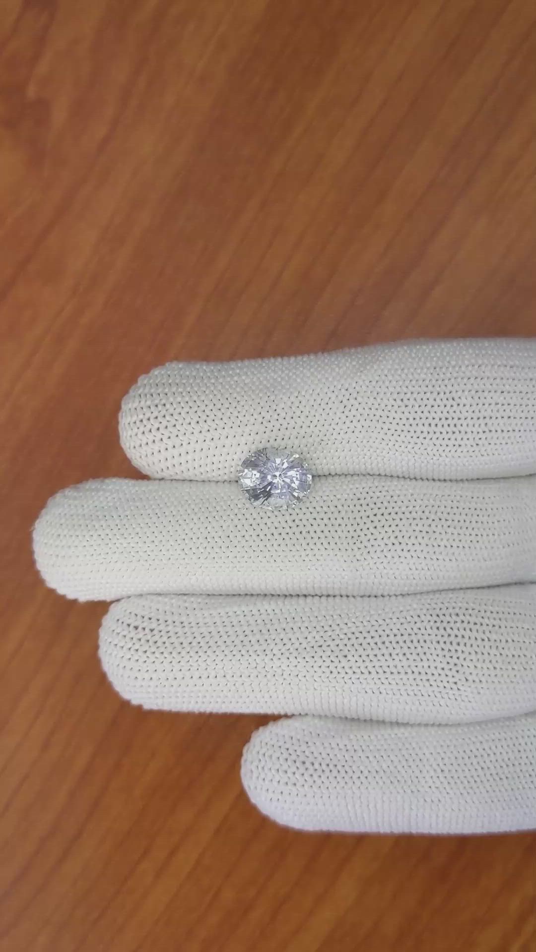 3.52 Ct. Greyish Blue Sapphire from Ceylon (Sri Lanka) Size Video