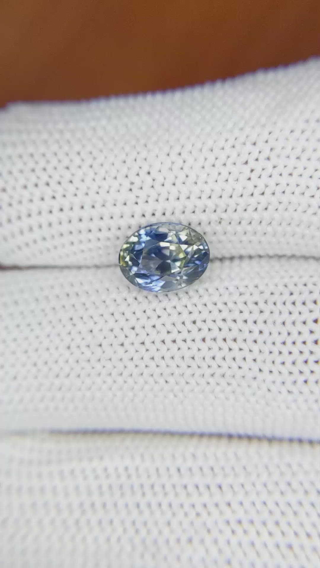 2.45 Ct. Bi Color Sapphire from Ceylon (Sri Lanka) Size Video