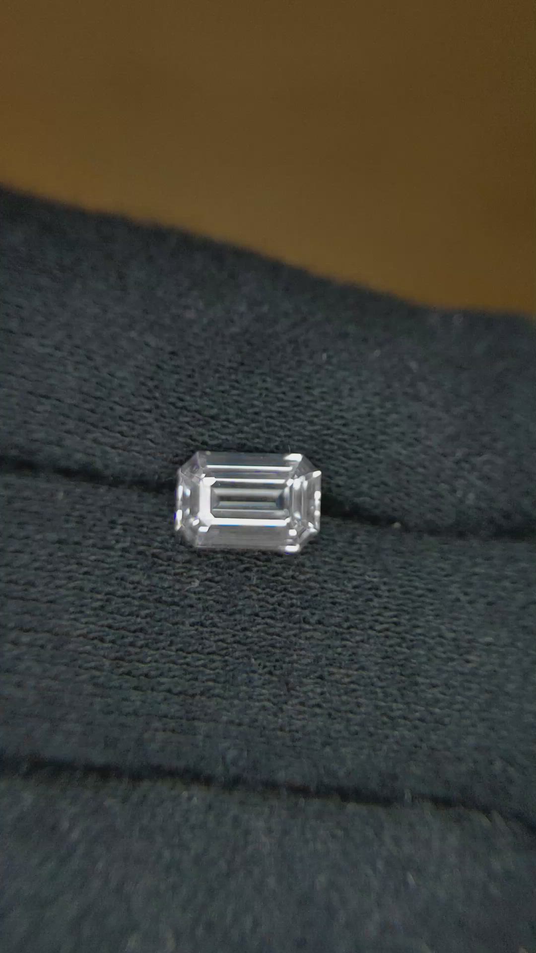 1.52 Ct. White Sapphire from Ceylon (Sri Lanka) Size Video