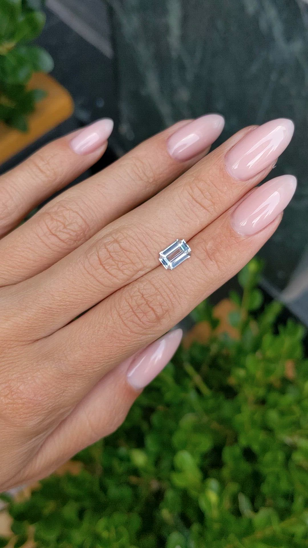 1.52 Ct. White Sapphire from Ceylon (Sri Lanka) Size Video
