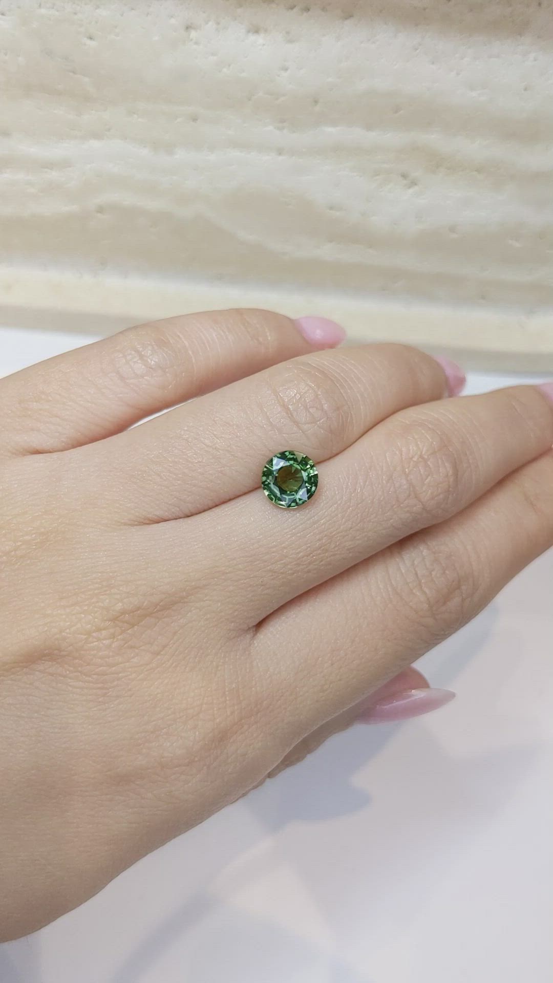2.40 Ct. Green Sapphire from Ceylon (Sri Lanka) Size Video