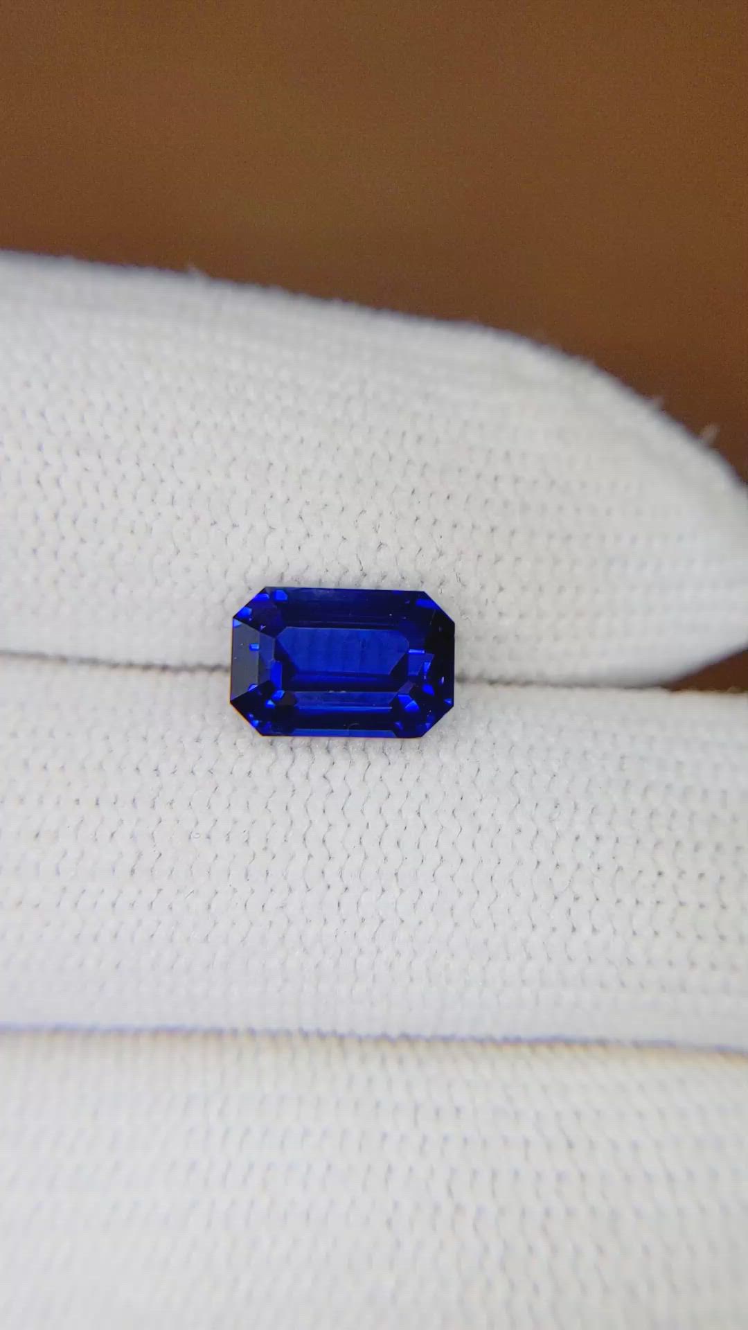 2.48 Ct. Blue Sapphire from Ceylon (Sri Lanka) Size Video
