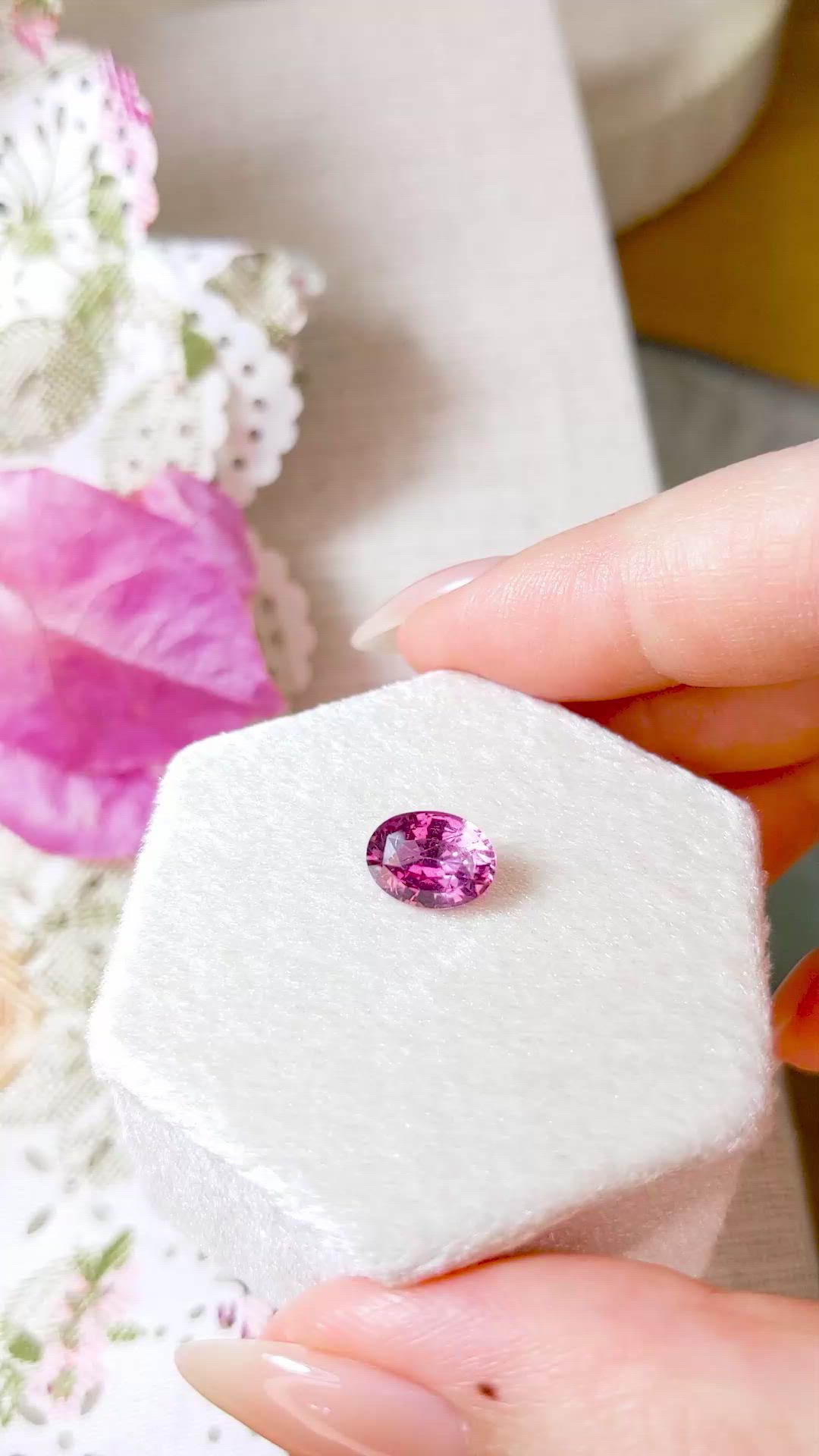 2.20 Ct. Reddish Pink Sapphire from Ceylon (Sri Lanka) Size Video