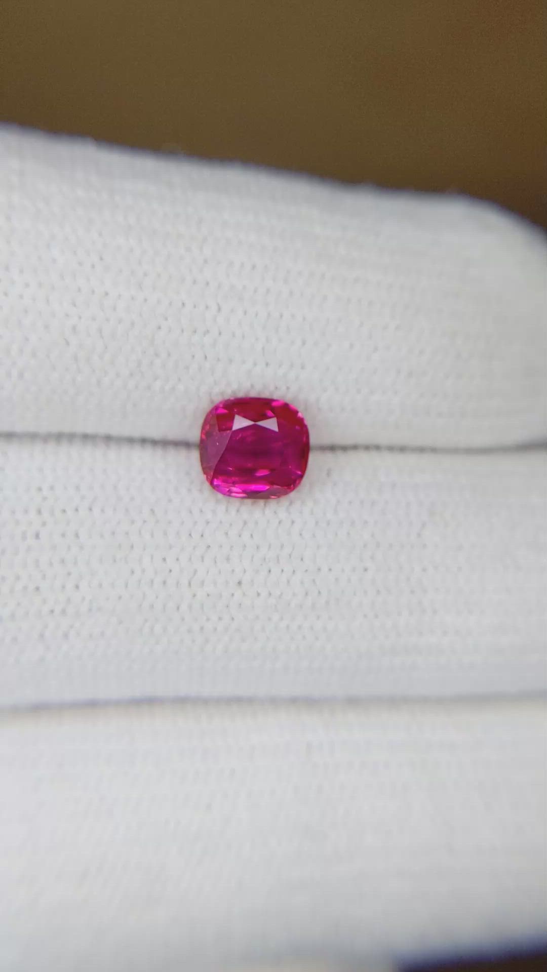 1.55 Ct. Pink Sapphire from Burma (Myanmar) Size Video