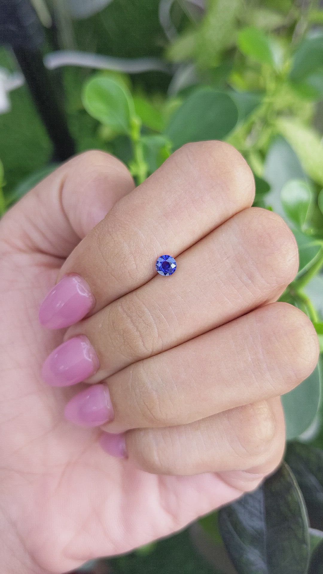 0.32 Ct. Color Change Sapphire from Ceylon (Sri Lanka) Size Video