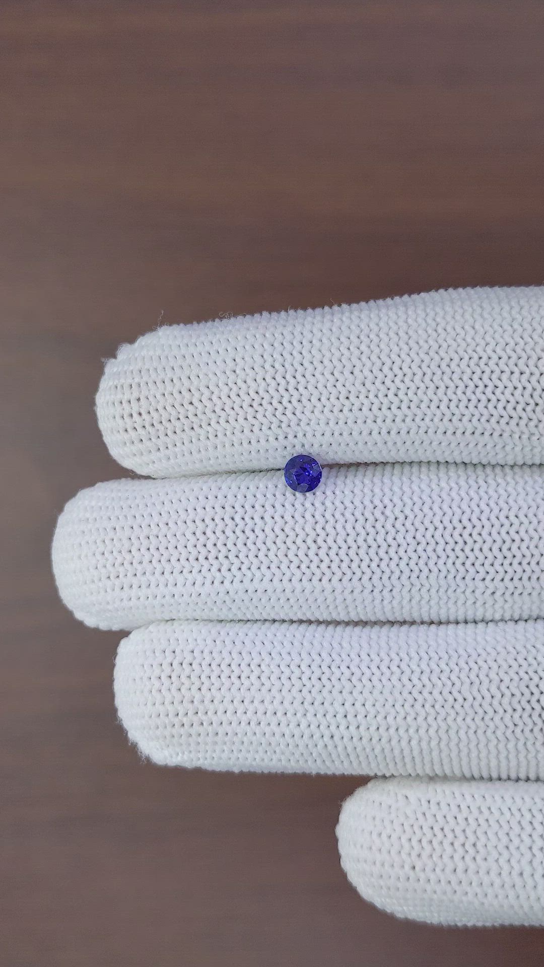 0.32 Ct. Color Change Sapphire from Ceylon (Sri Lanka) Size Video