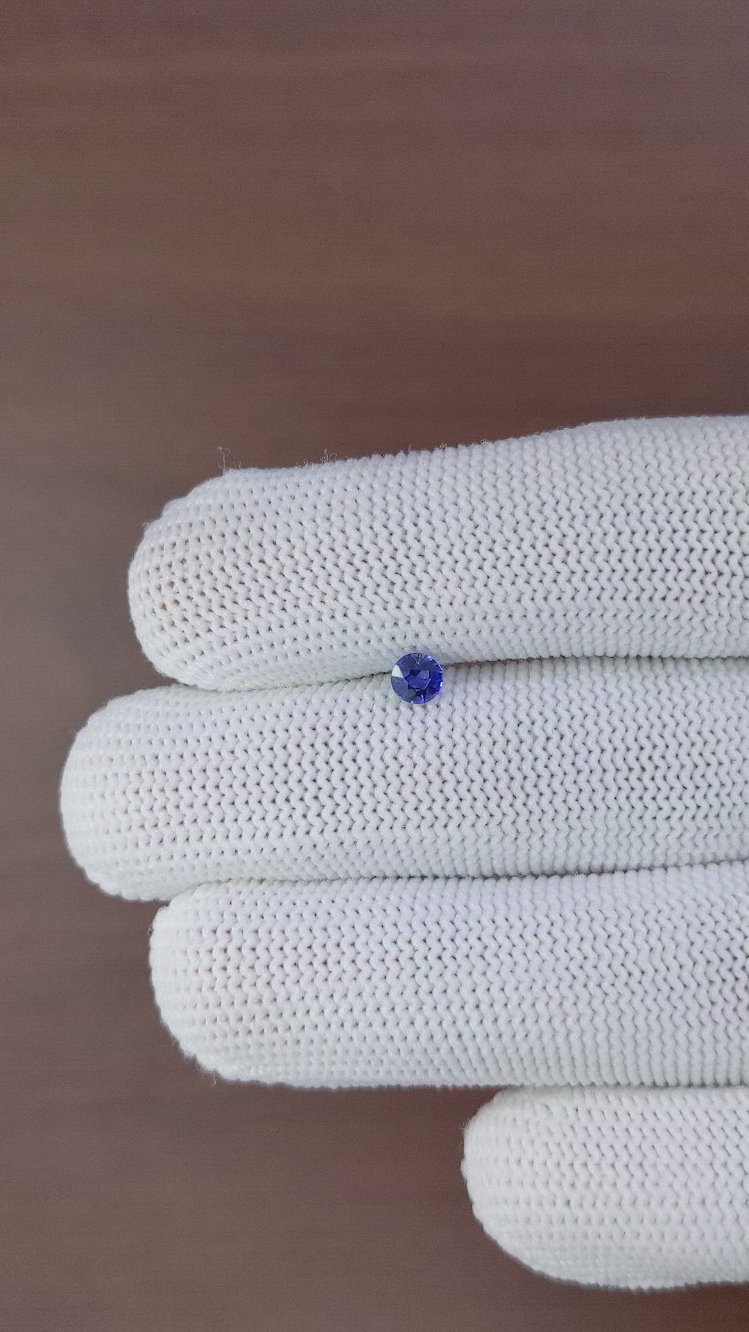 0.34 Ct. Color Change Sapphire from Ceylon (Sri Lanka) Size Video