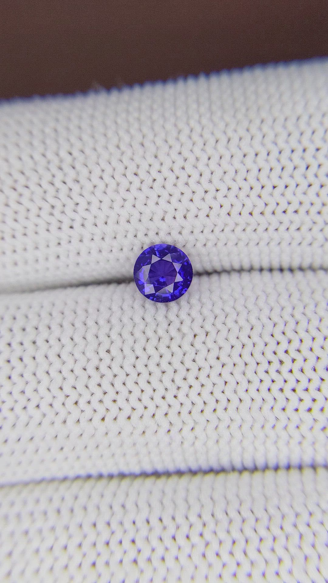 0.69 Ct. Color Change Sapphire from Ceylon (Sri Lanka) Size Video