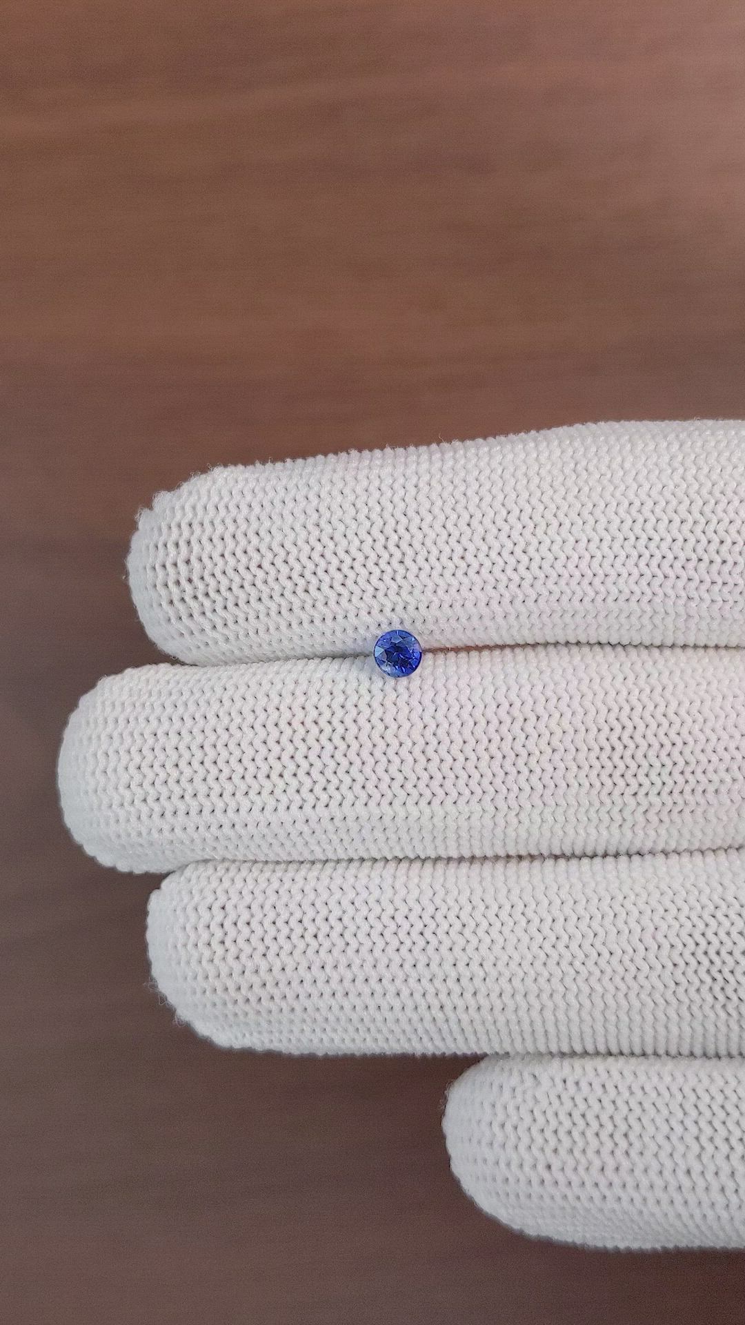 0.38 Ct. Blue Sapphire from Ceylon (Sri Lanka) Size Video