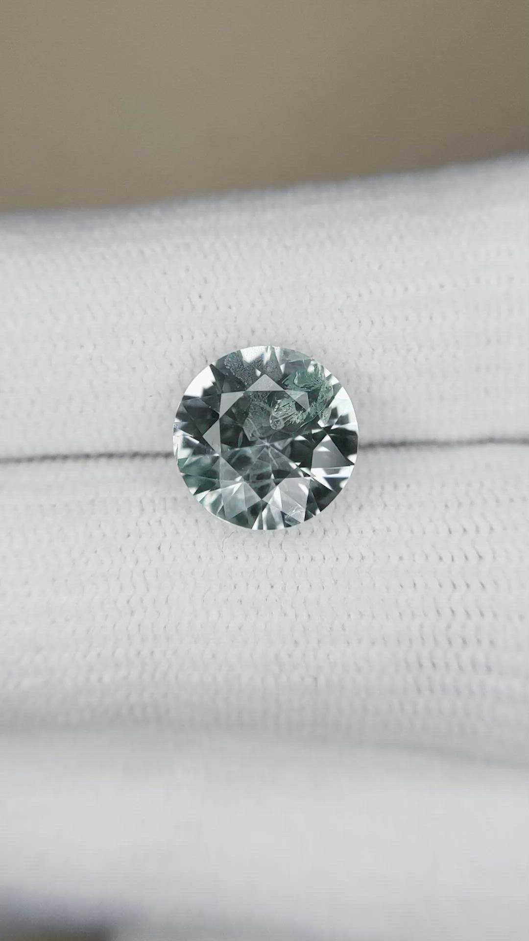 3.32 Ct. Bluish Green Sapphire from Ceylon (Sri Lanka) Size Video