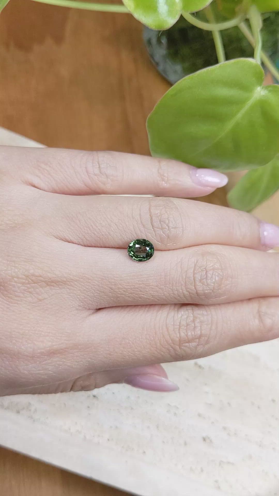 1.56 Ct. Green Sapphire from Ceylon (Sri Lanka) Size Video