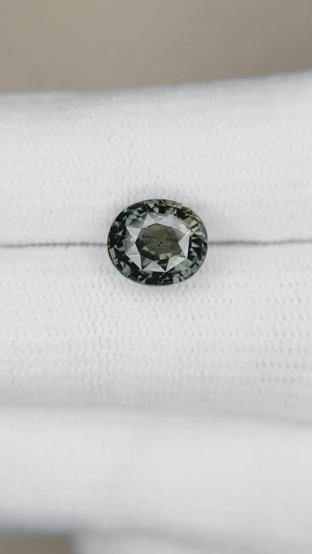 3.11 Ct. Grey Sapphire from Ceylon (Sri Lanka) Size Video