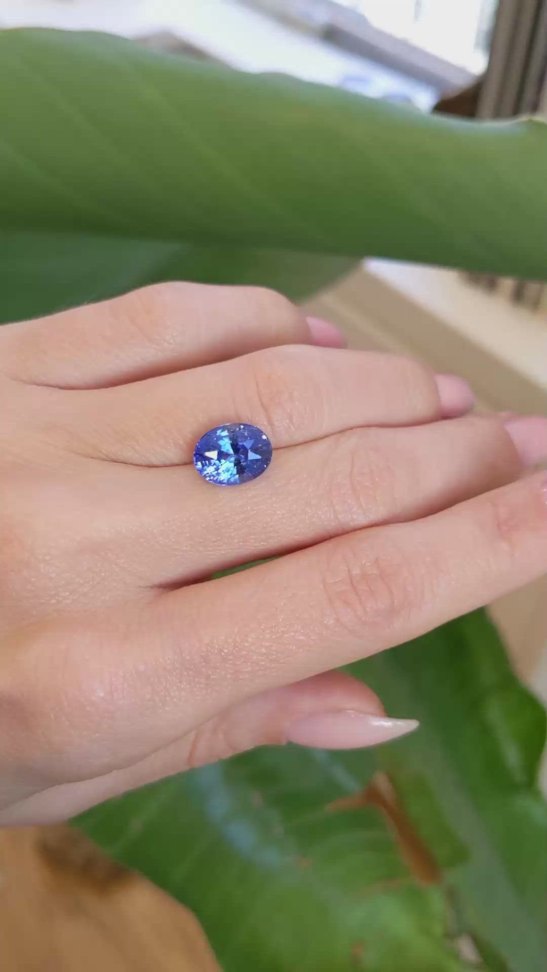 4.53 Ct. Blue Sapphire from Ceylon (Sri Lanka) Size Video