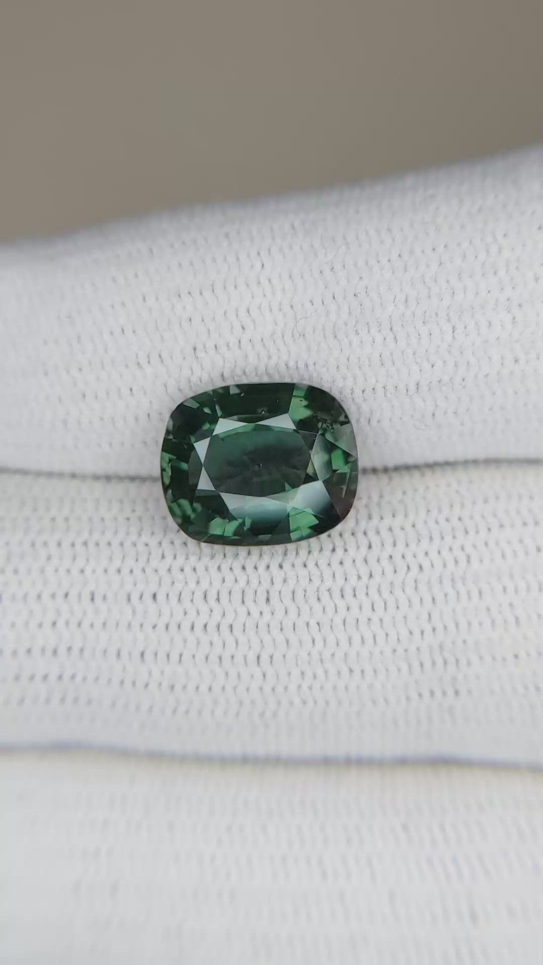 5.38 Ct. Color Change Sapphire from Ceylon (Sri Lanka) Size Video