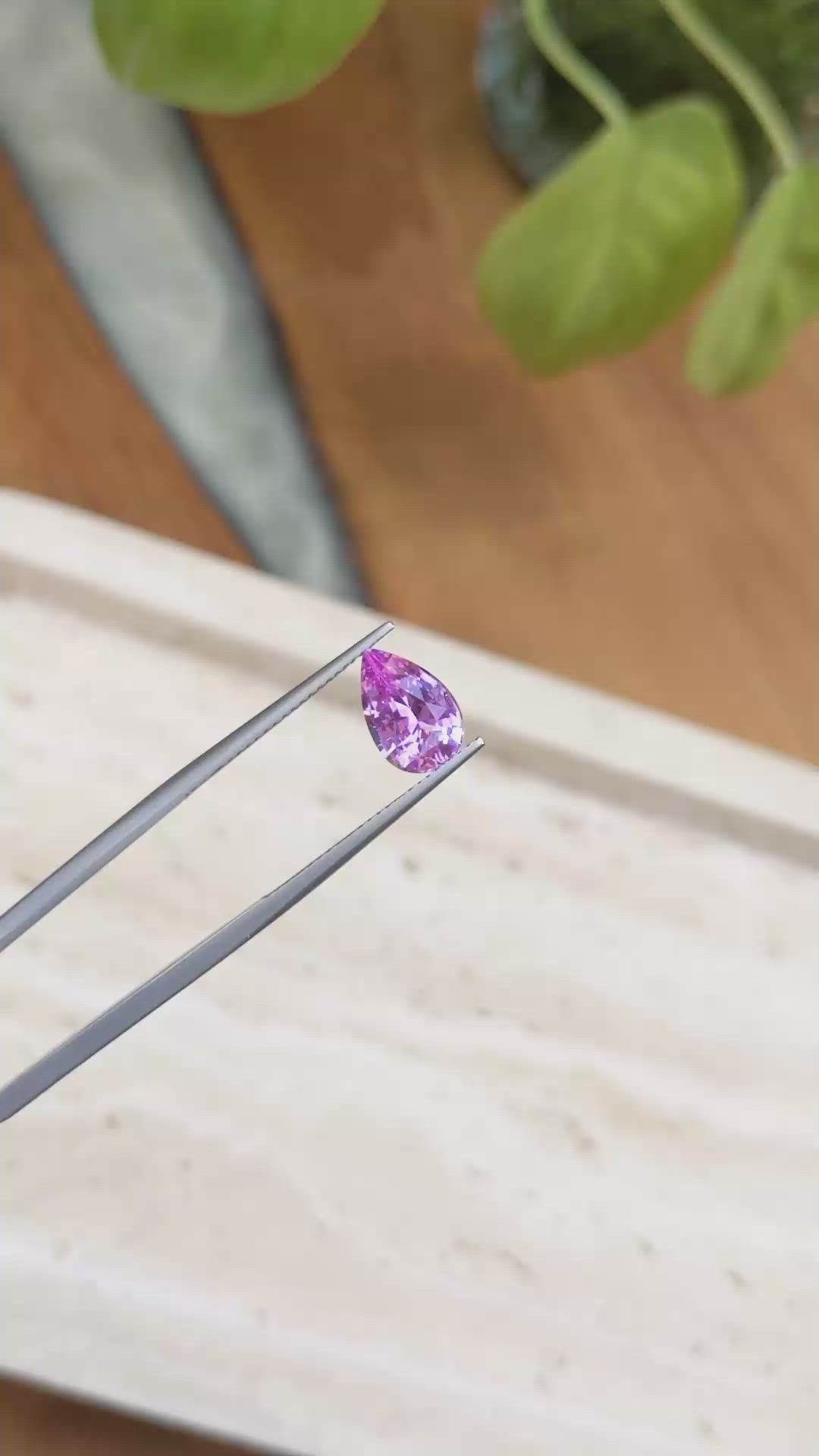 2.59 Ct. Pink Sapphire from Ceylon (Sri Lanka) Size Video